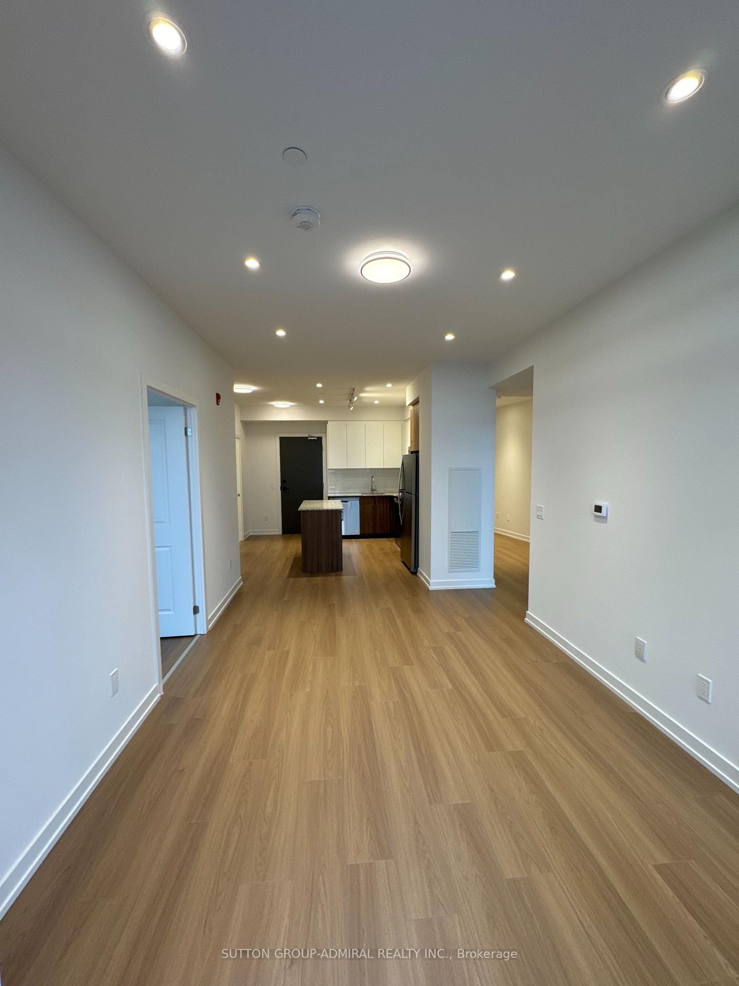Photo 11 of Unit 514, 1010 Dundas Street E, Whitby, Pringle Creek — HOMEH