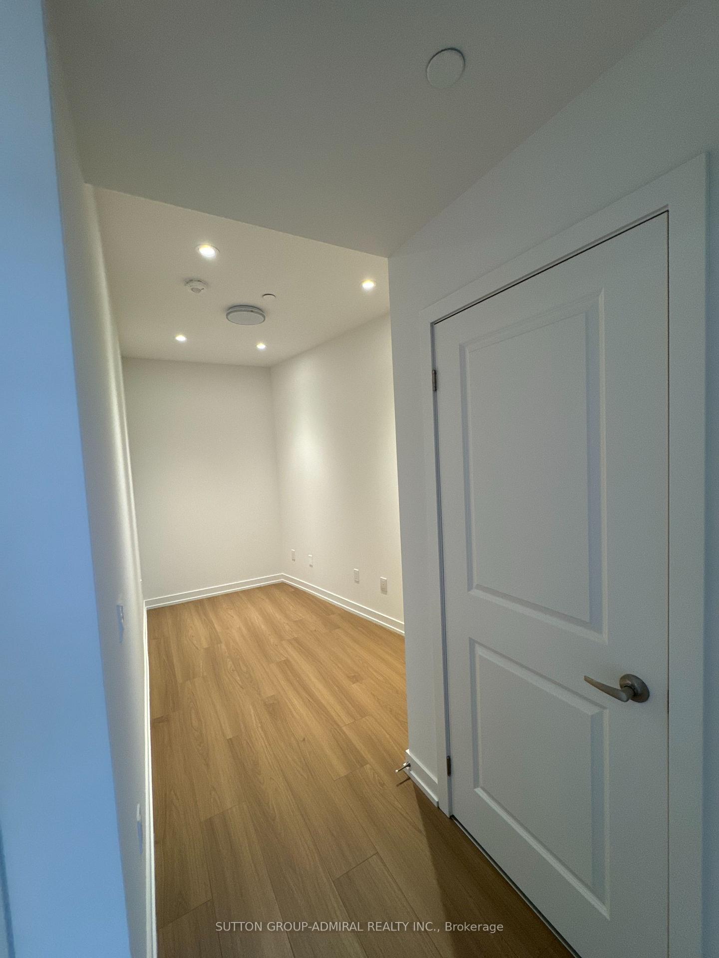 Photo 12 of Unit 514, 1010 Dundas Street E, Whitby, Pringle Creek — HOMEH