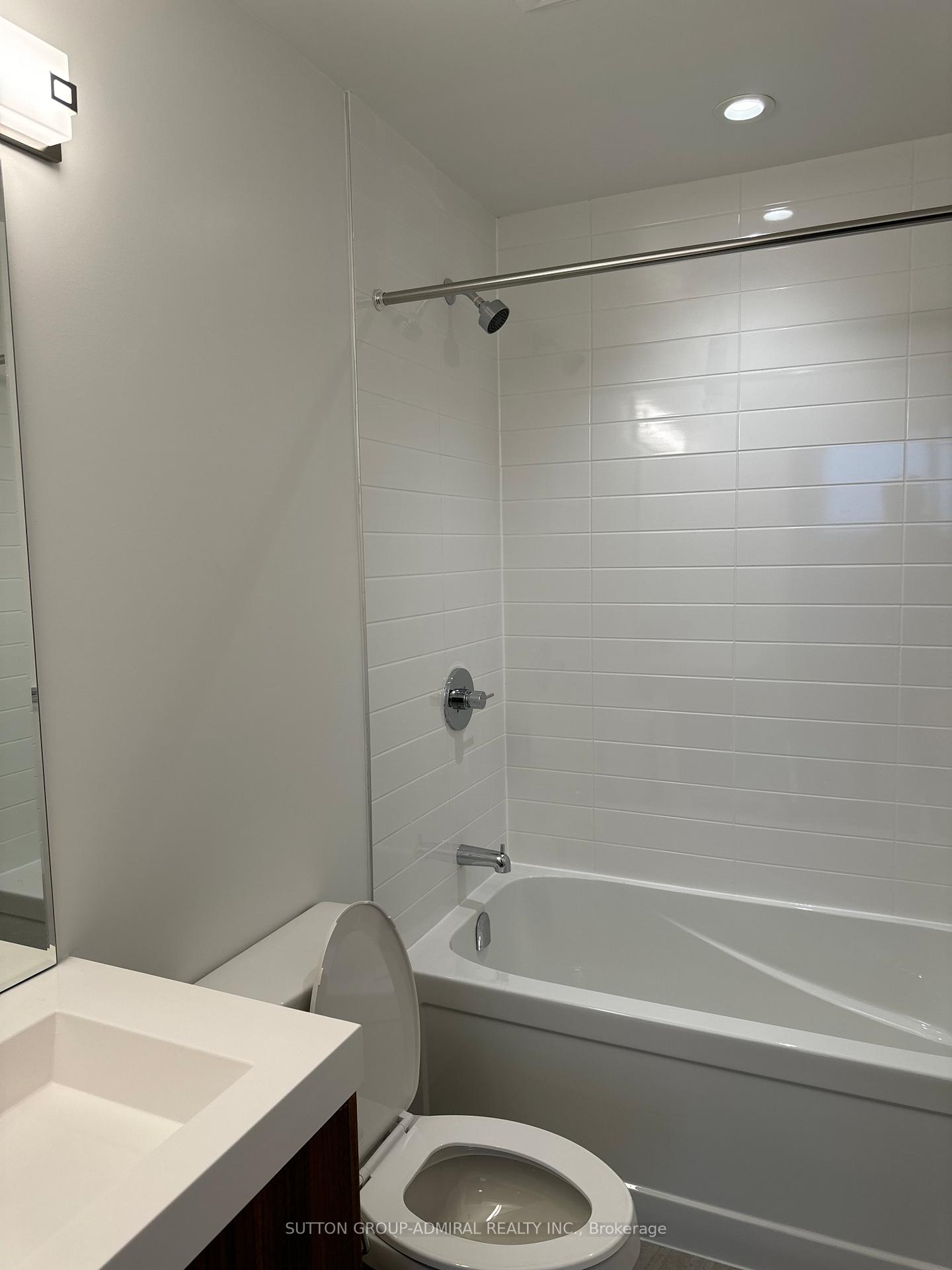 Photo 21 of Unit 514, 1010 Dundas Street E, Whitby, Pringle Creek — HOMEH