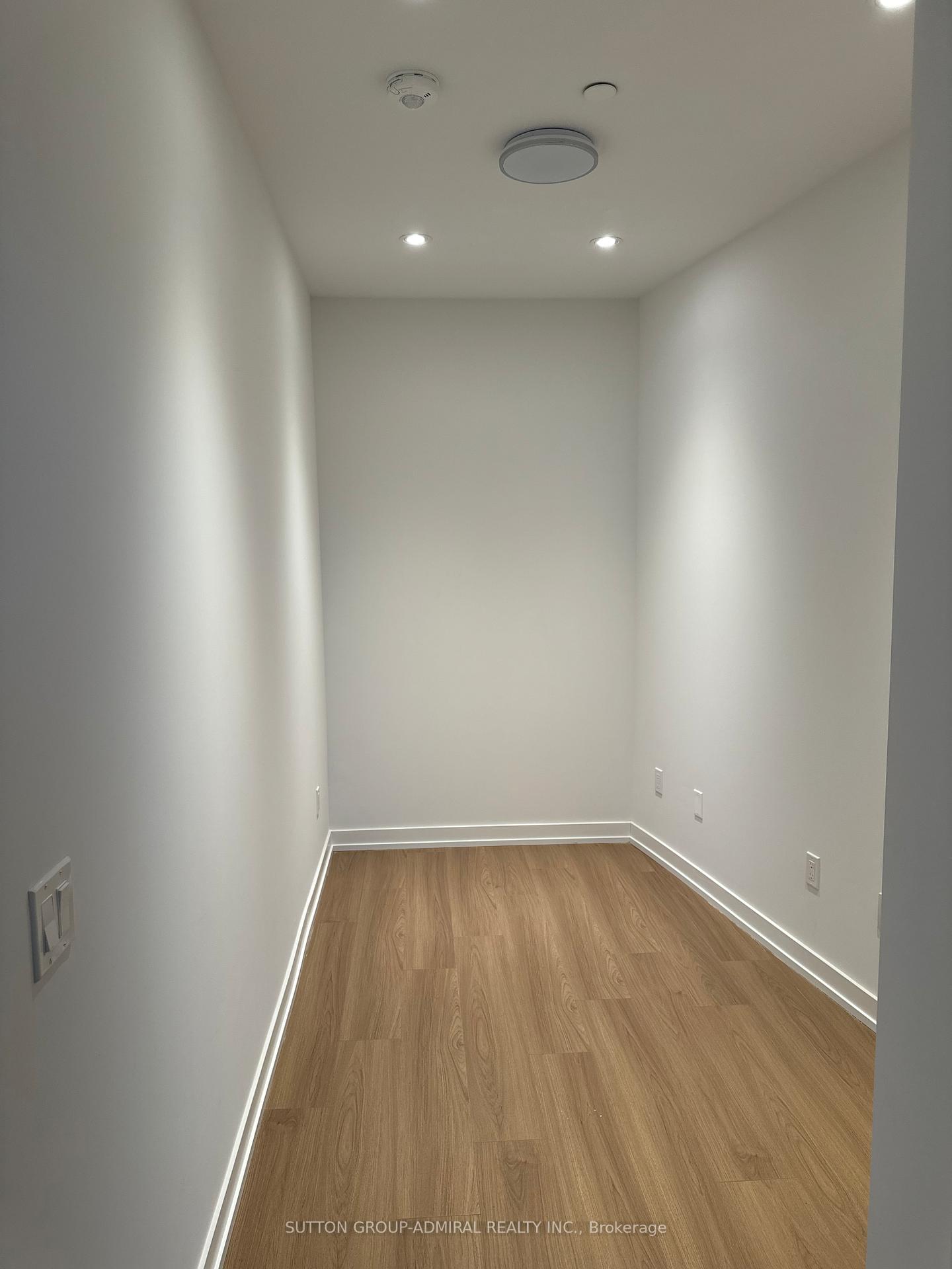 Photo 25 of Unit 514, 1010 Dundas Street E, Whitby, Pringle Creek — HOMEH