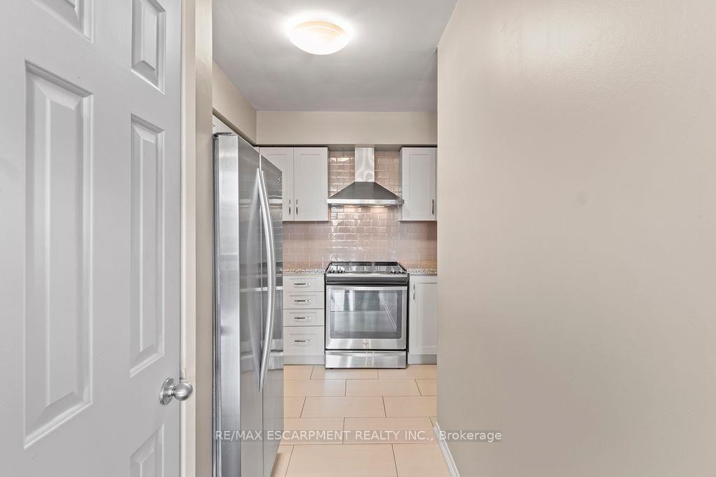 Photo 14 of Unit 810, 36 James Street S, Hamilton, Central — HOMEH
