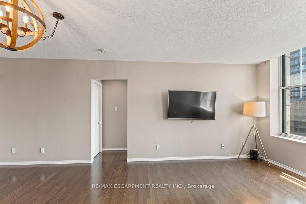 Photo 23 of Unit 810, 36 James Street S, Hamilton, Central — HOMEH