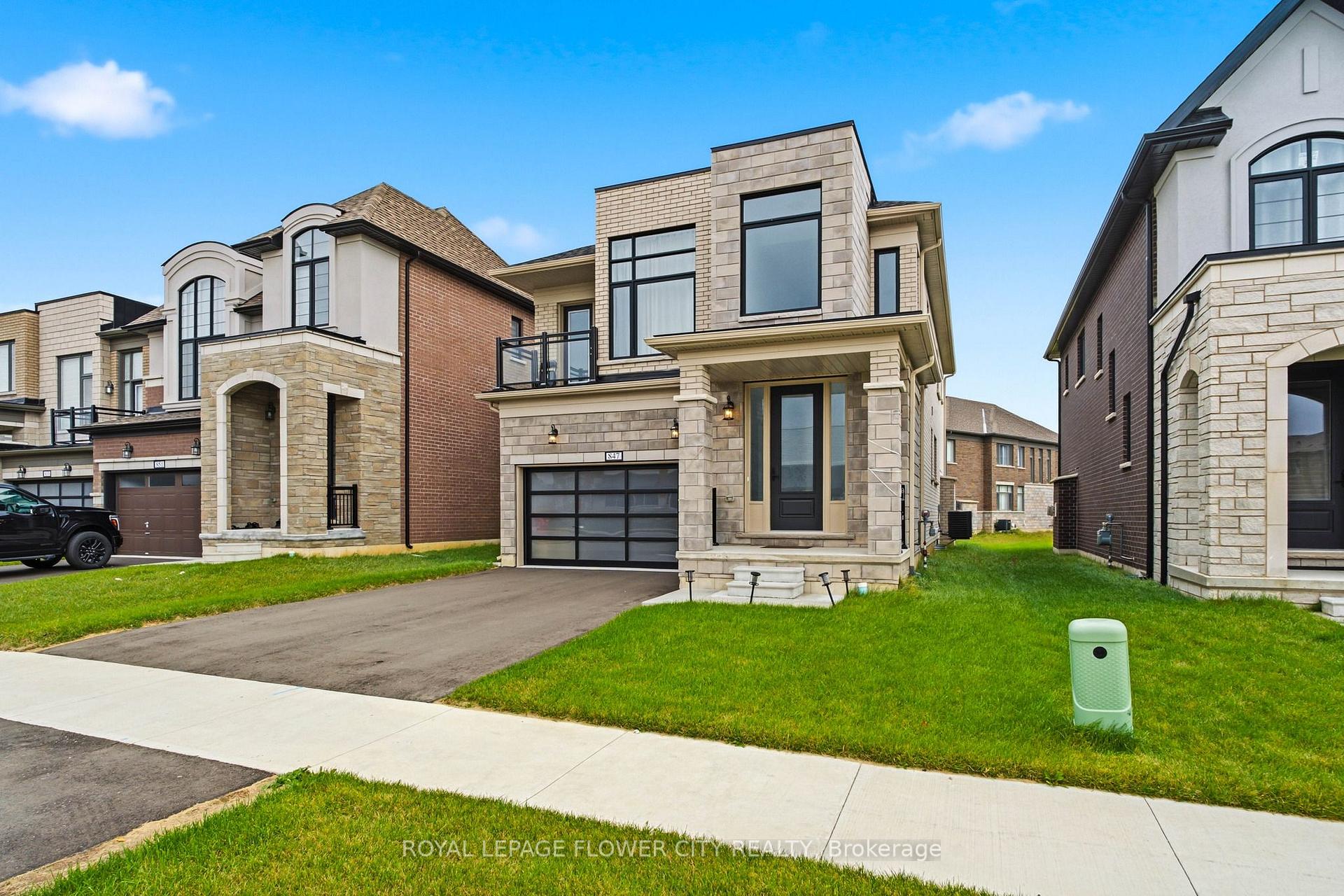 Photo 3 of 847 Queenston Boulevard, Woodstock, Woodstock - North — HOMEH