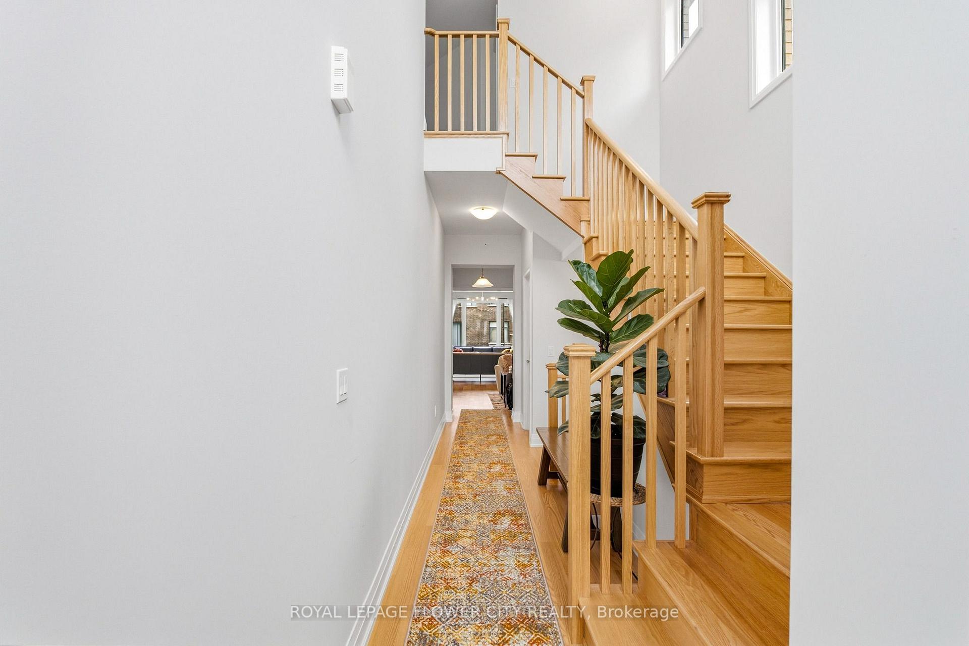 Photo 7 of 847 Queenston Boulevard, Woodstock, Woodstock - North — HOMEH