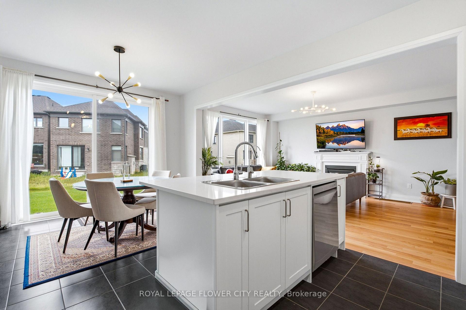 Photo 17 of 847 Queenston Boulevard, Woodstock, Woodstock - North — HOMEH