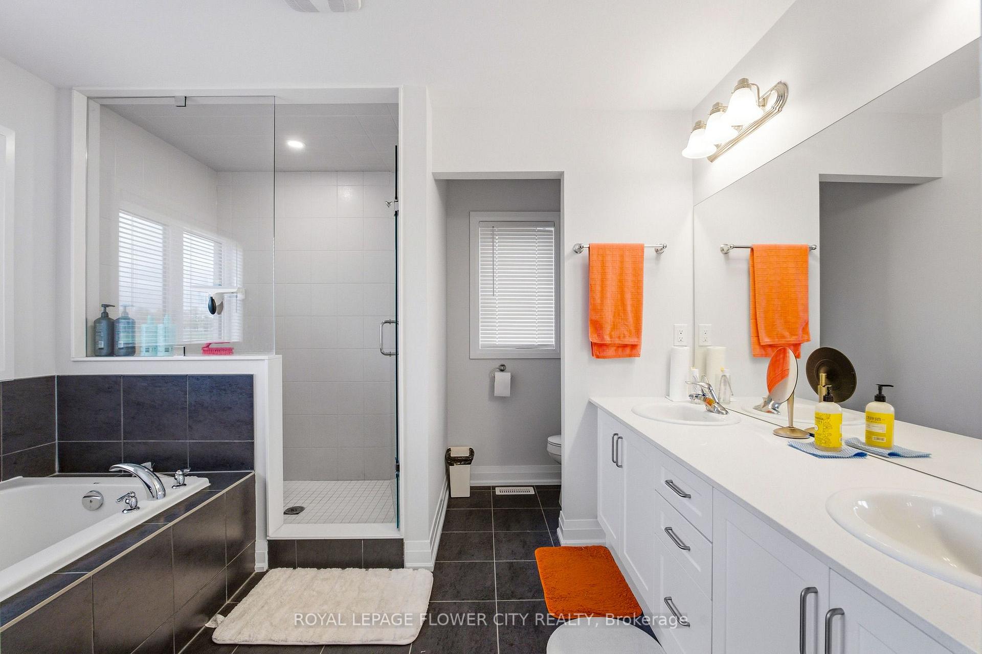 Photo 23 of 847 Queenston Boulevard, Woodstock, Woodstock - North — HOMEH