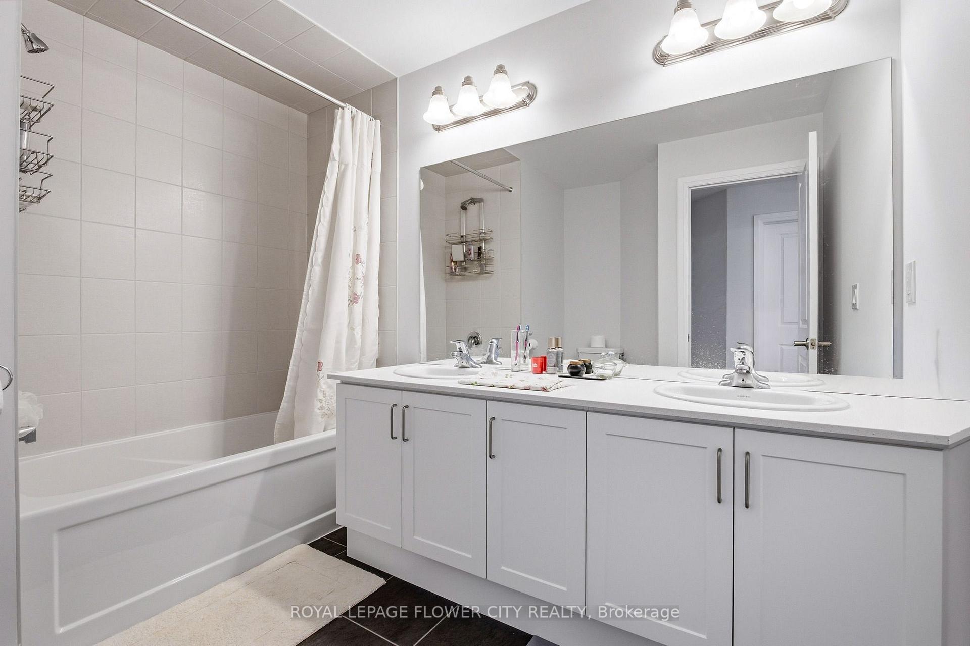 Photo 27 of 847 Queenston Boulevard, Woodstock, Woodstock - North — HOMEH