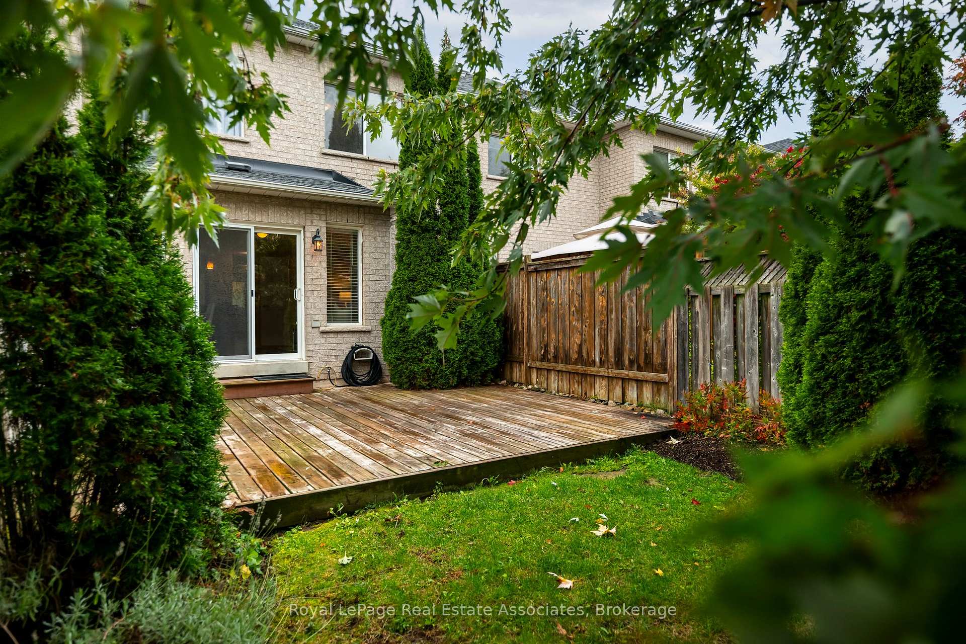 Photo 7 of 47 Bradley Drive, Halton Hills, Georgetown — HOMEH