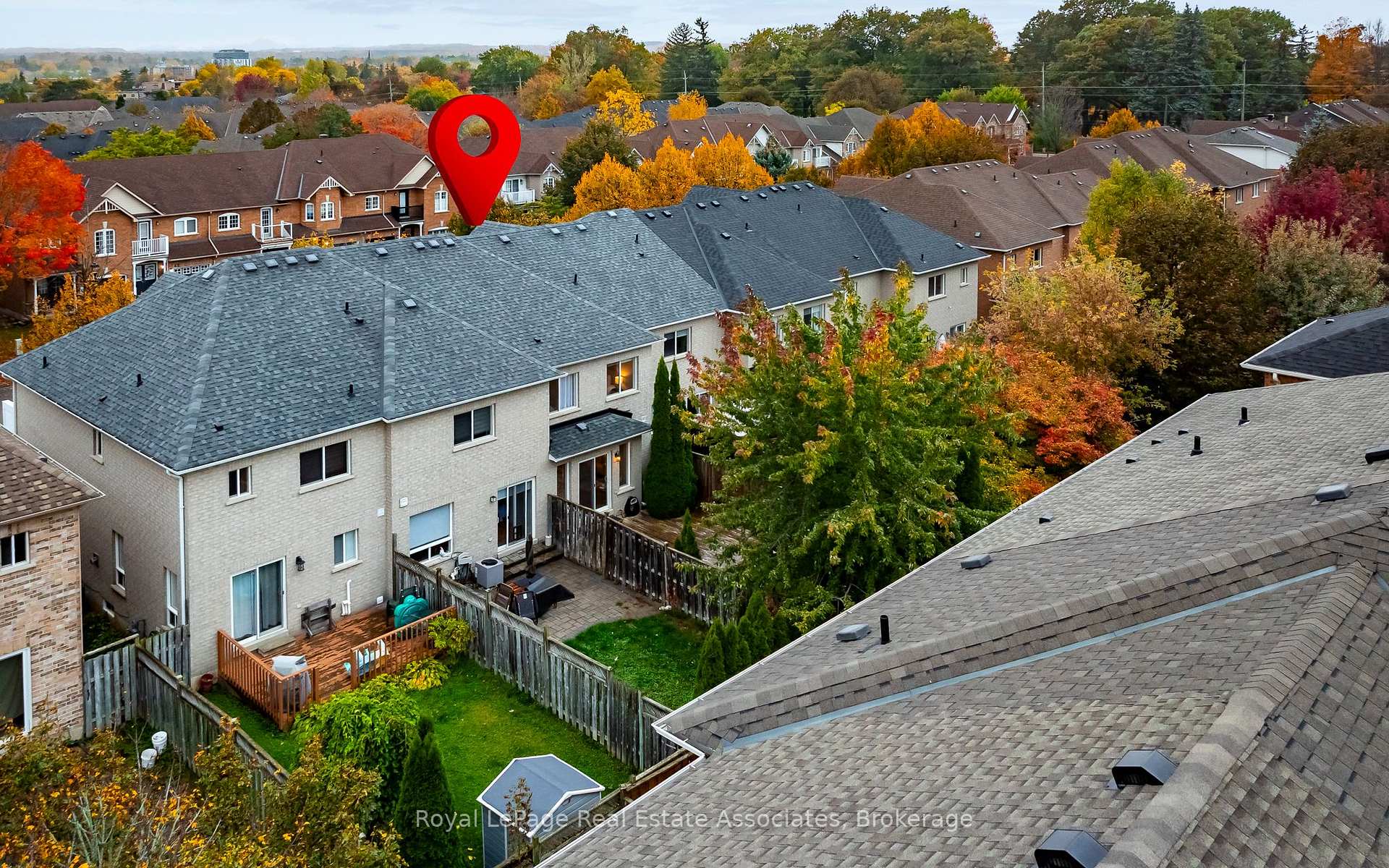 Photo 13 of 47 Bradley Drive, Halton Hills, Georgetown — HOMEH