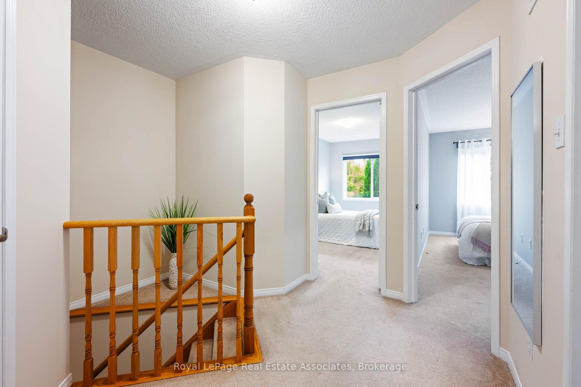 Photo 31 of 47 Bradley Drive, Halton Hills, Georgetown — HOMEH