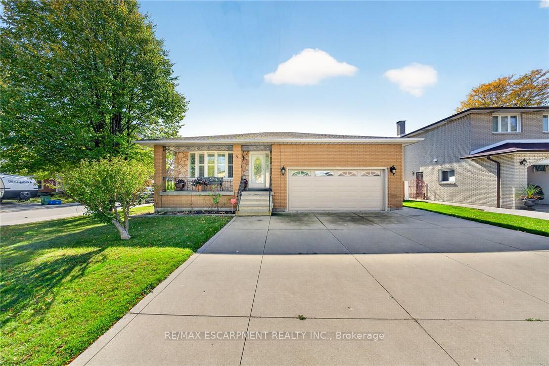 Photo 1 of 3 Harvard Place, Hamilton, Falkirk — HOMEH