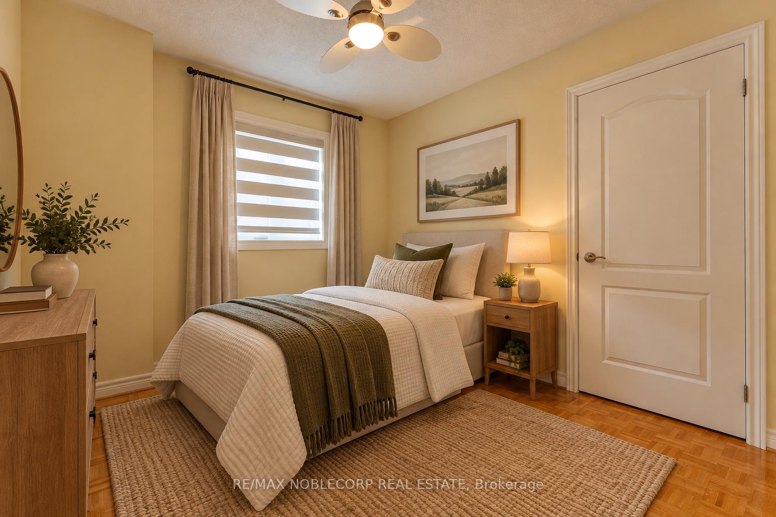 Photo 8 of 71 Castlepoint Drive, Vaughan, Elder Mills — HOMEH