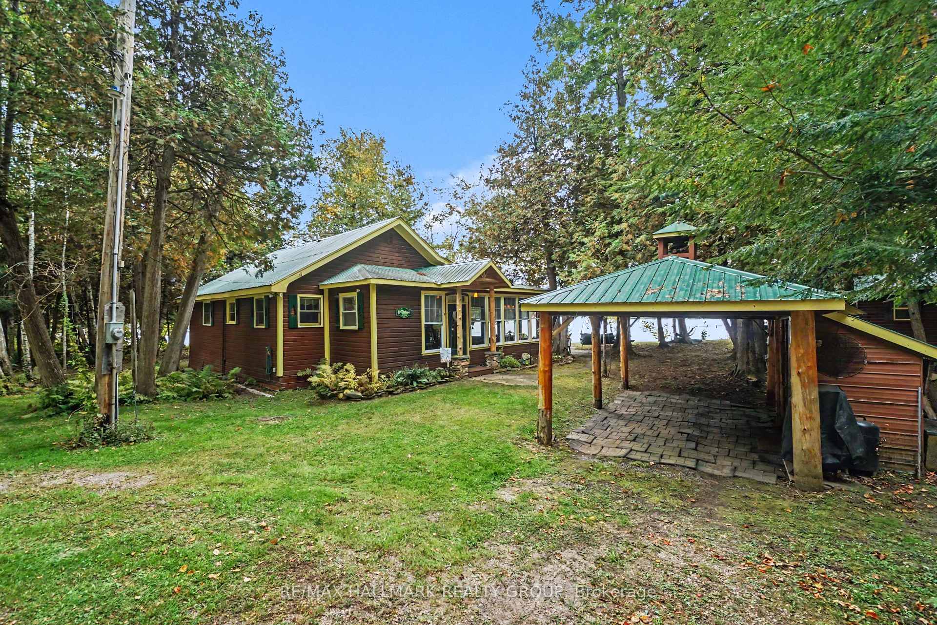 Photo 5 of 391 Long Lake Road, Tay Valley, Bathurst/Burgess & Sherbrooke (North Burgess) Twp — HOMEH