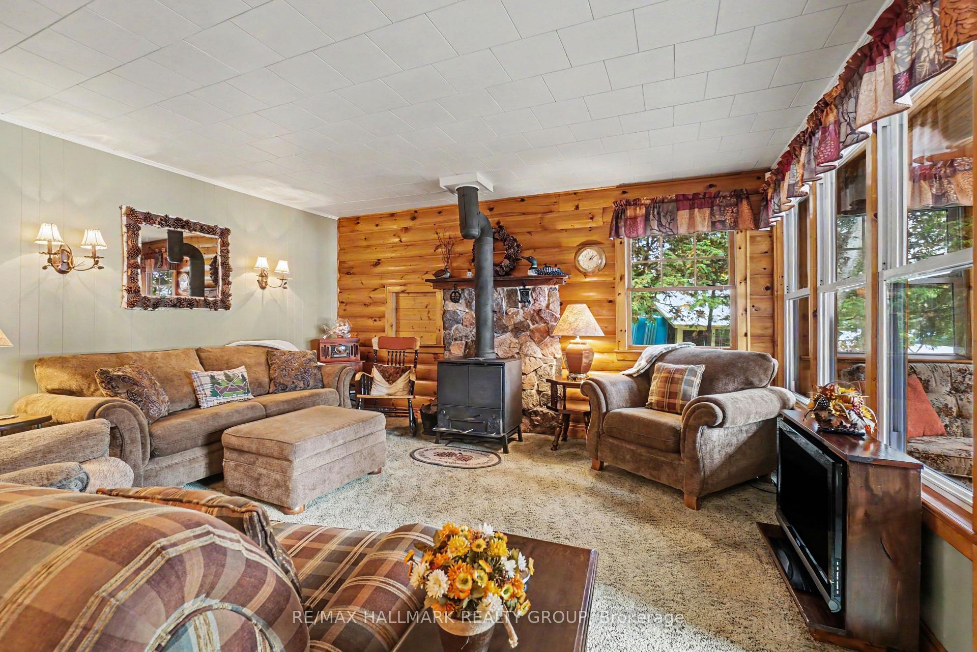 Photo 25 of 391 Long Lake Road, Tay Valley, Bathurst/Burgess & Sherbrooke (North Burgess) Twp — HOMEH