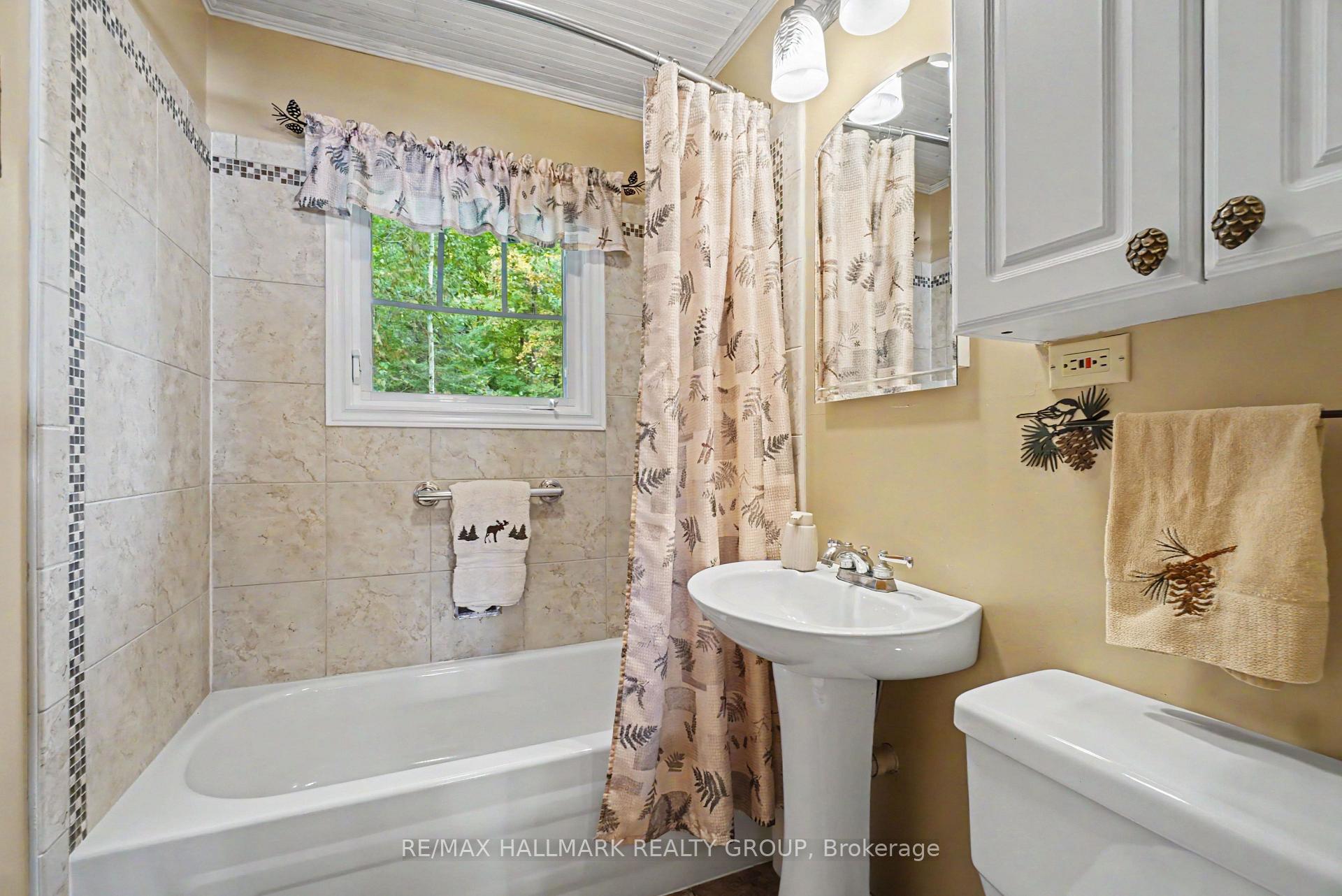 Photo 29 of 391 Long Lake Road, Tay Valley, Bathurst/Burgess & Sherbrooke (North Burgess) Twp — HOMEH