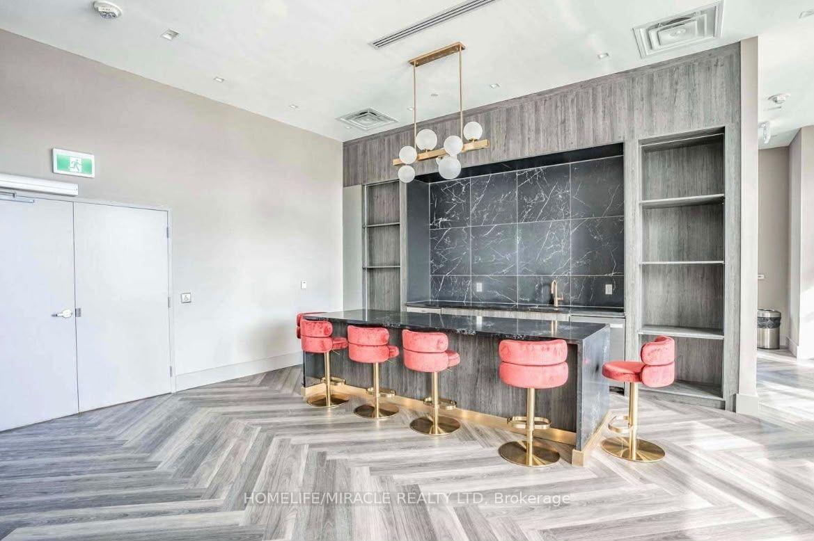 Photo of Unit 1801, 3220 Sheppard Avenue E