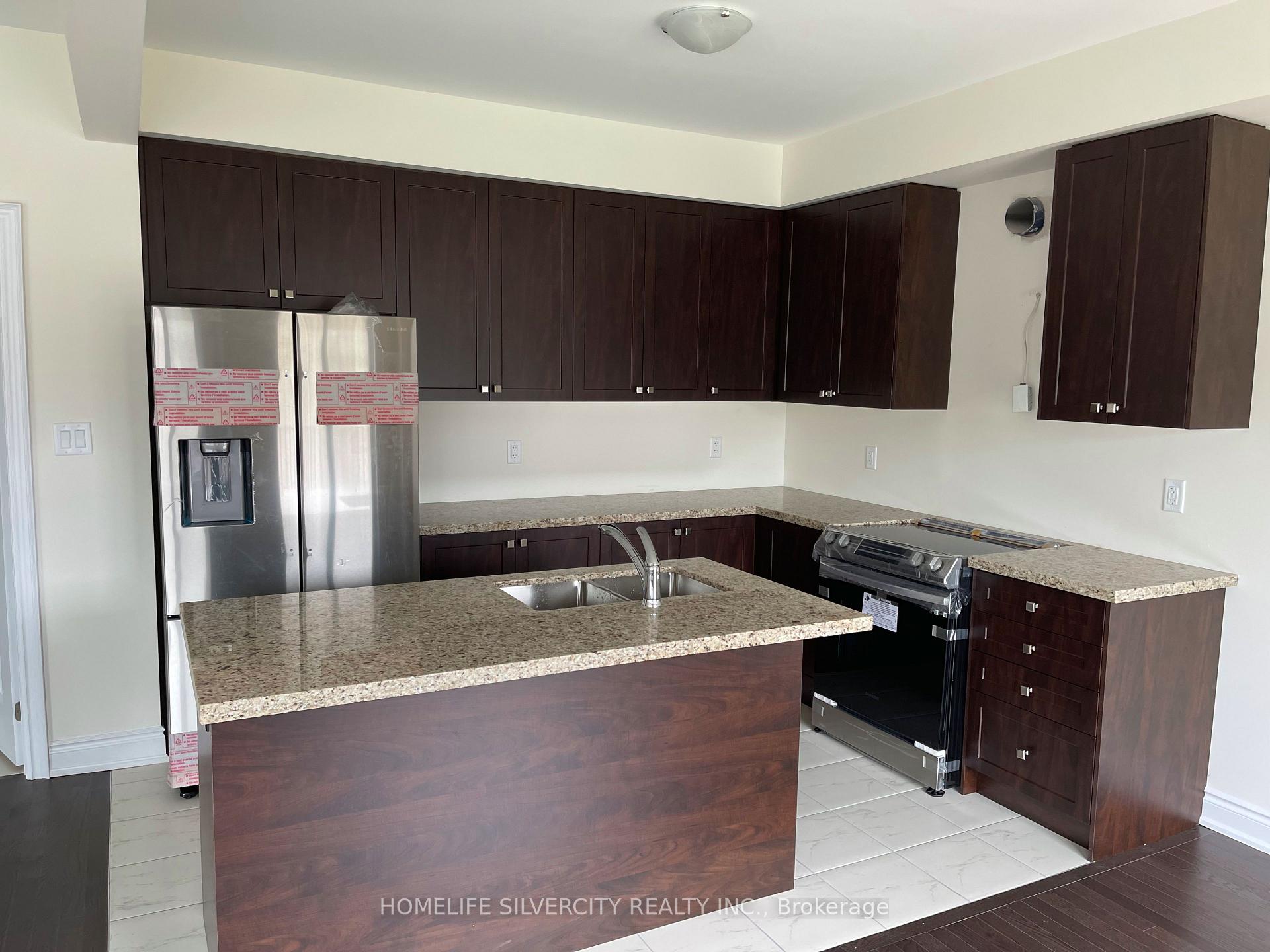 Photo 2 of 138 Kennedy Boulevard, New Tecumseth, Rural New Tecumseth — HOMEH