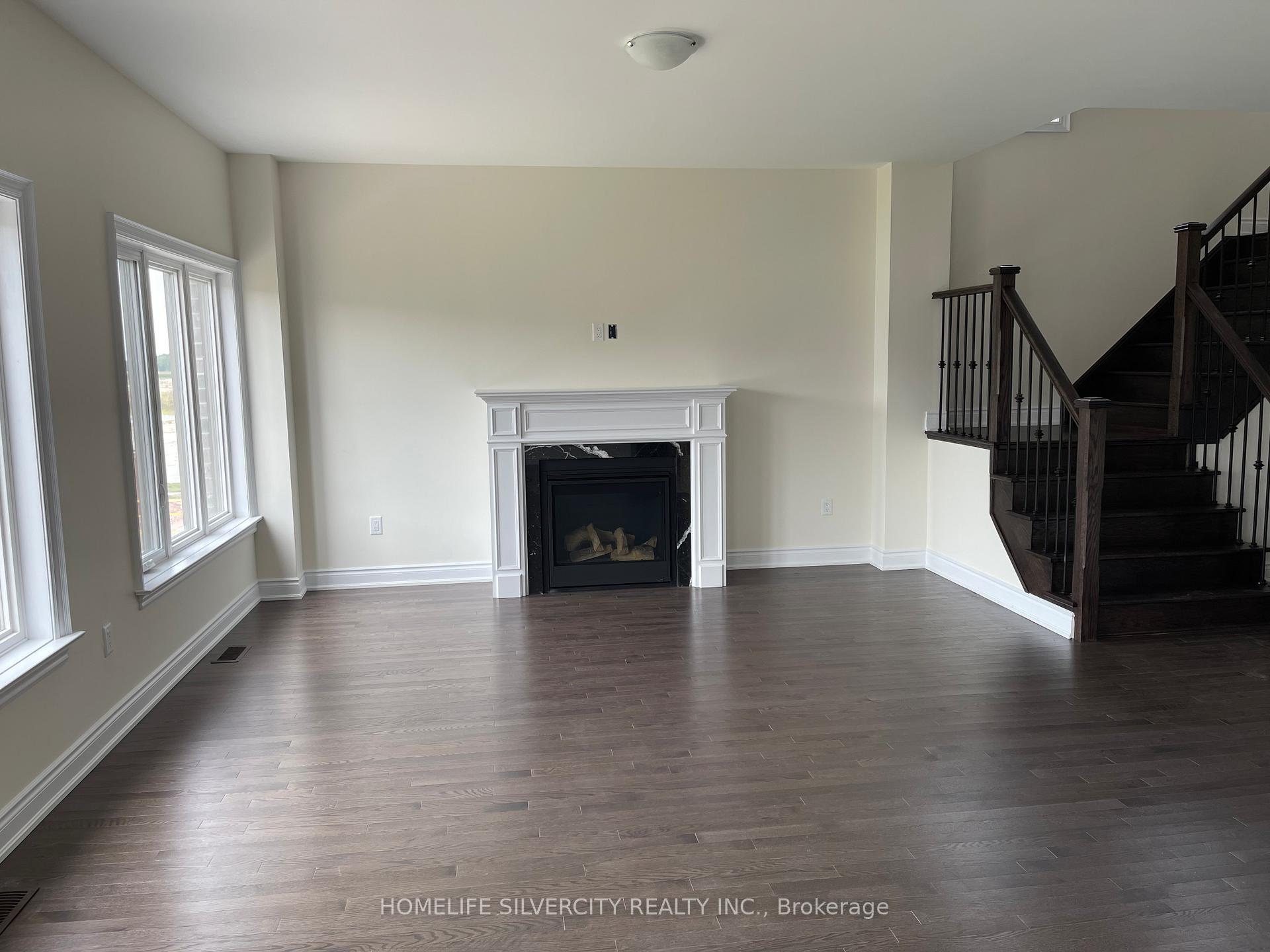 Photo 3 of 138 Kennedy Boulevard, New Tecumseth, Rural New Tecumseth — HOMEH