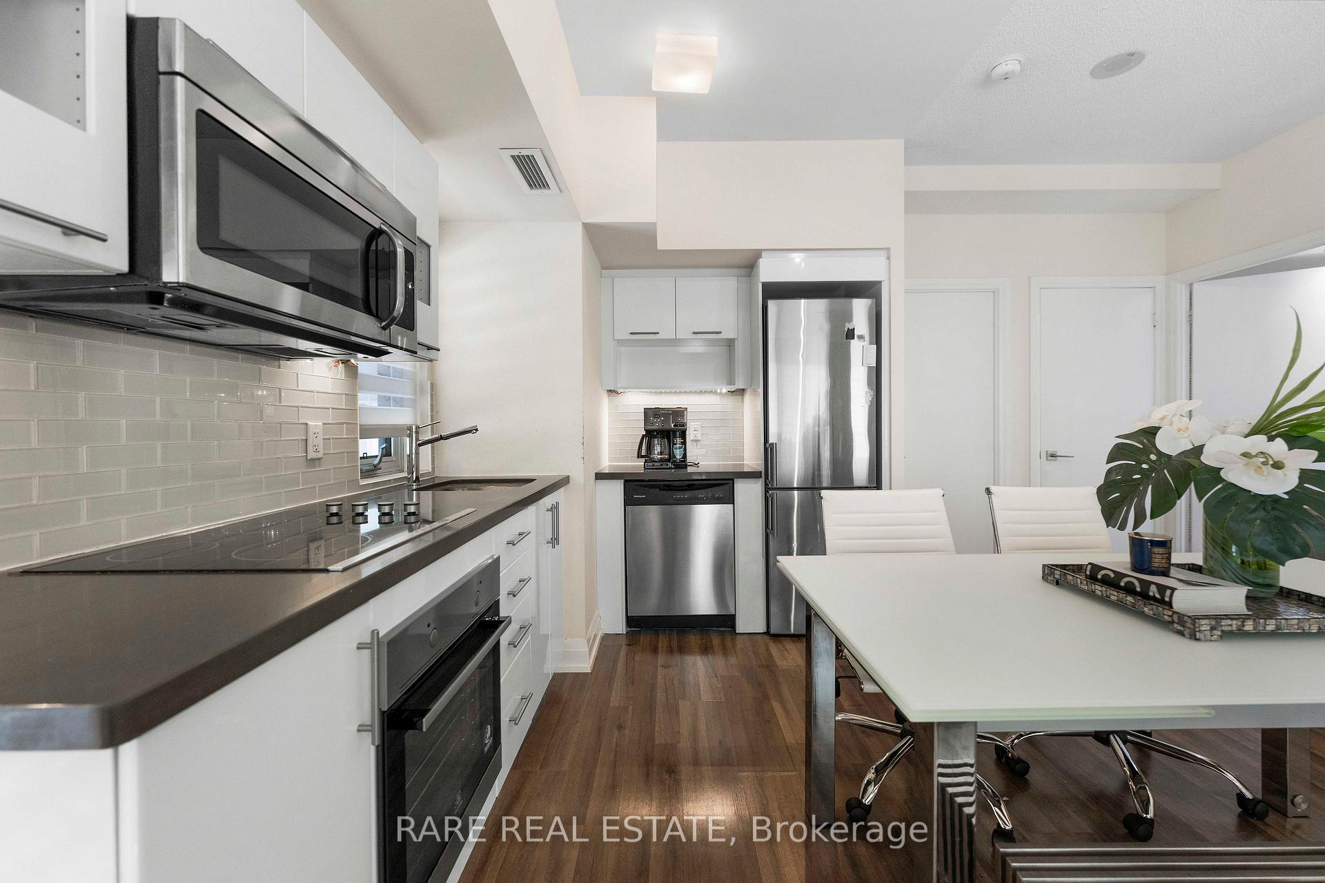 Photo 12 of Unit E113, 555 Wilson Avenue, North York, Clanton Park — HOMEH