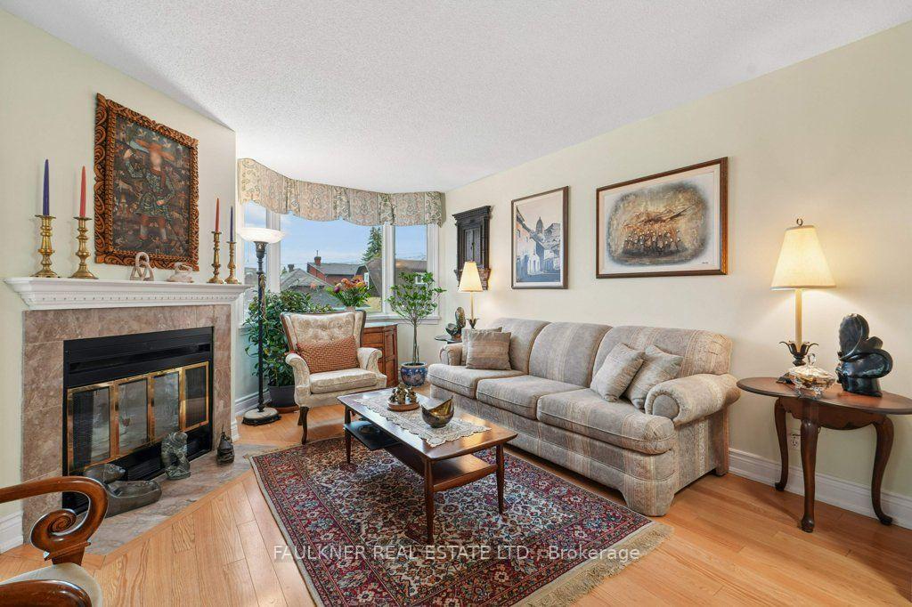 Photo 5 of Unit 301, 5 Frank Street, Ottawa, Ottawa Centre/Golden Triangle — HOMEH