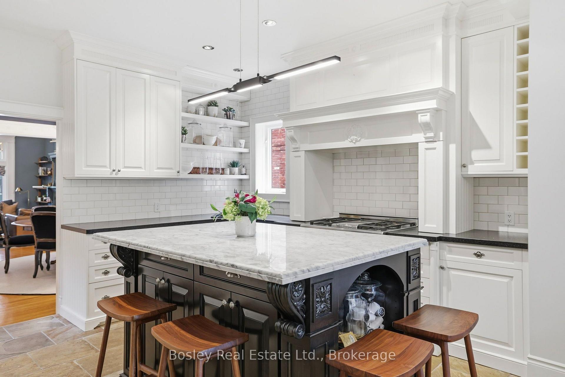 Photo 9 of 202 Pine Street, Collingwood — HOMEH