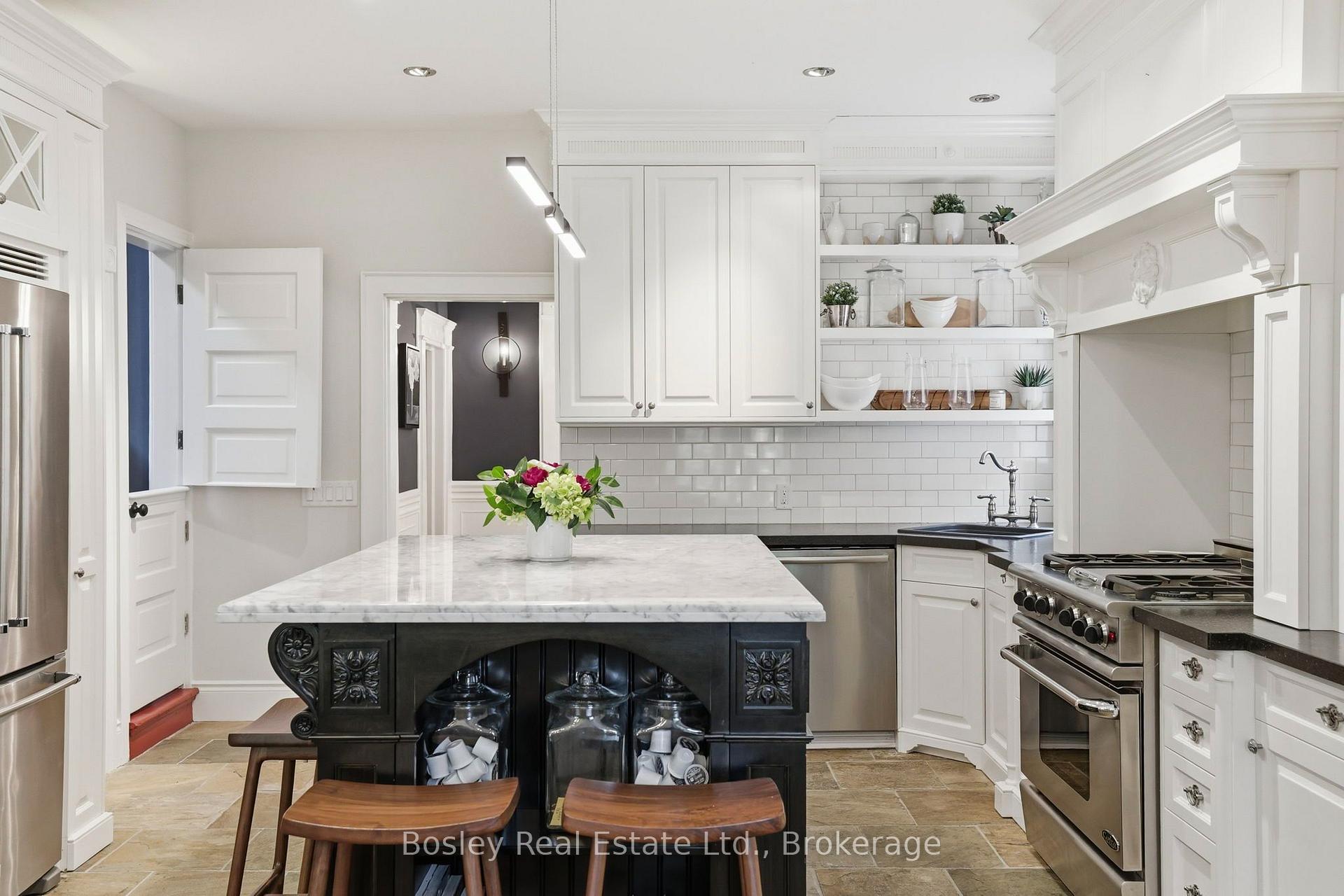 Photo 10 of 202 Pine Street, Collingwood — HOMEH