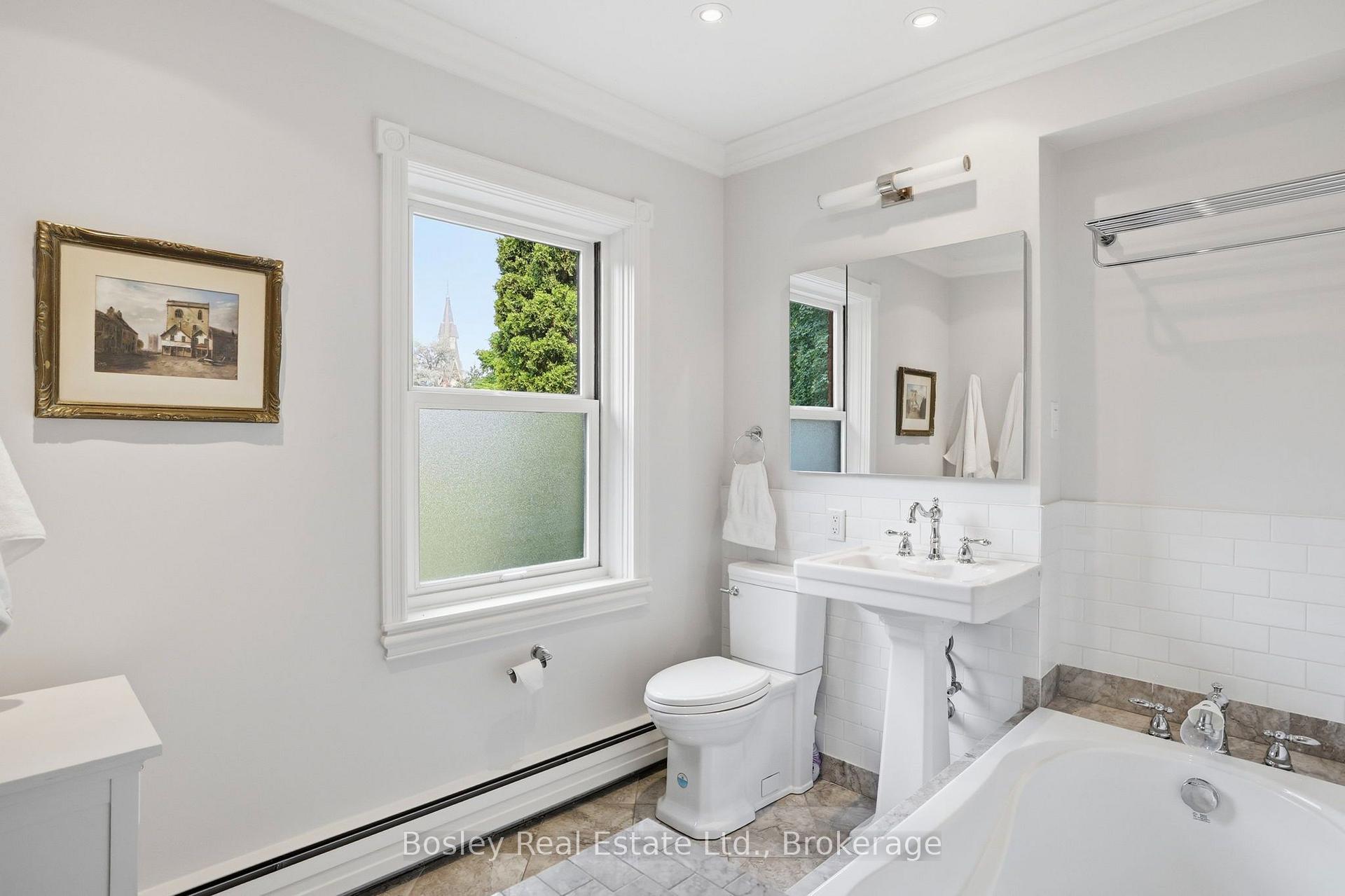 Photo 30 of 202 Pine Street, Collingwood — HOMEH