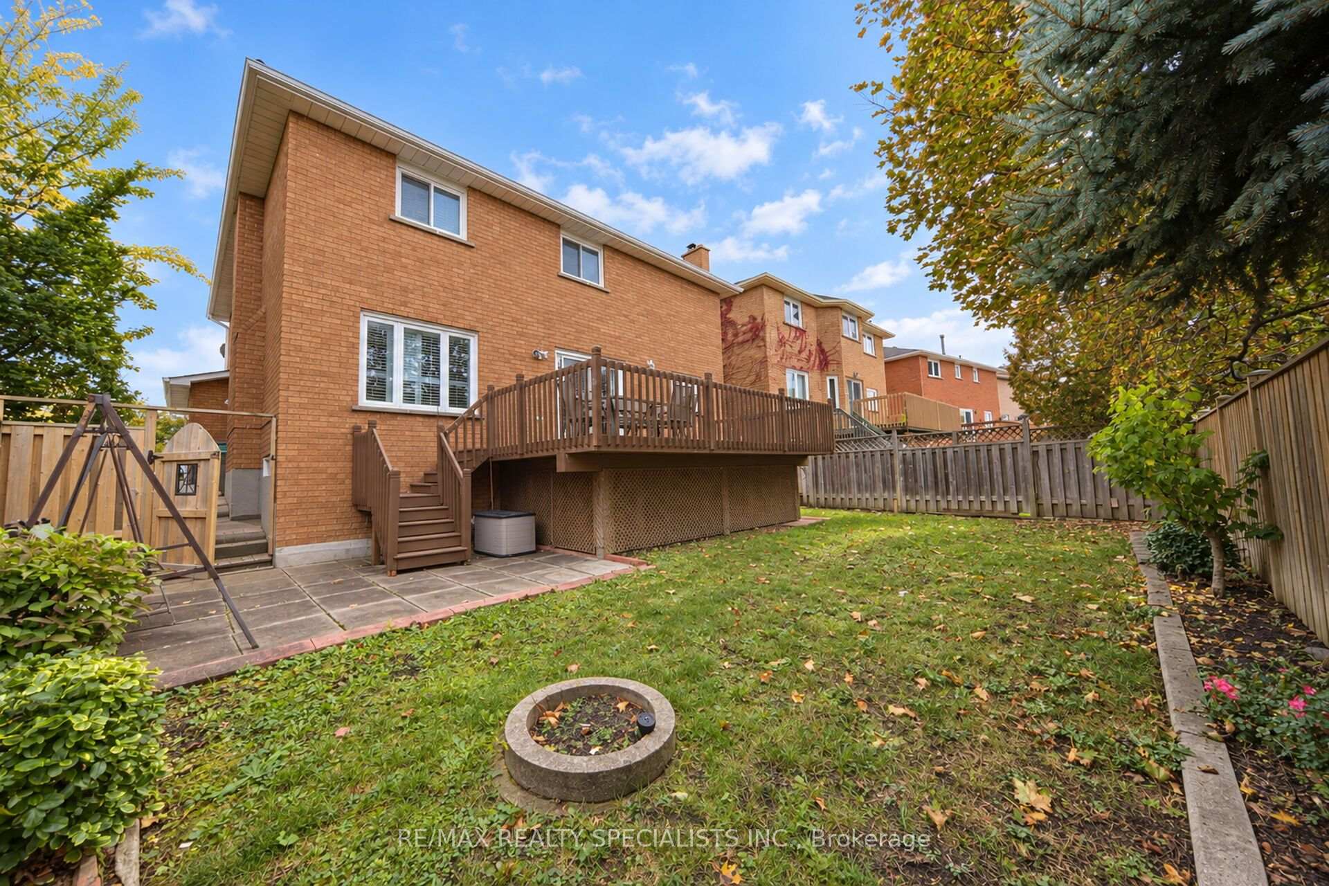 Photo 49 of 157 Sunforest Drive, Brampton, Heart Lake West — HOMEH