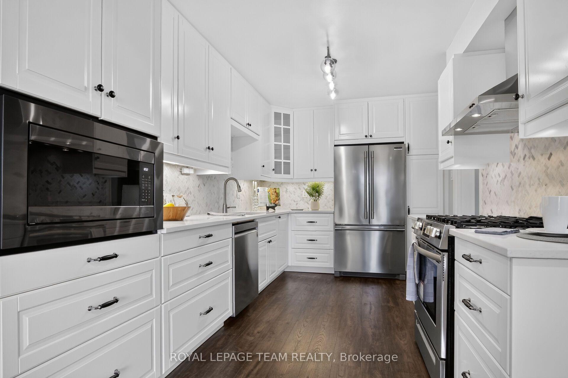 Photo 3 of 253 Knudson Drive, Ottawa, Kanata - Kanata Lakes/Heritage Hills — HOMEH