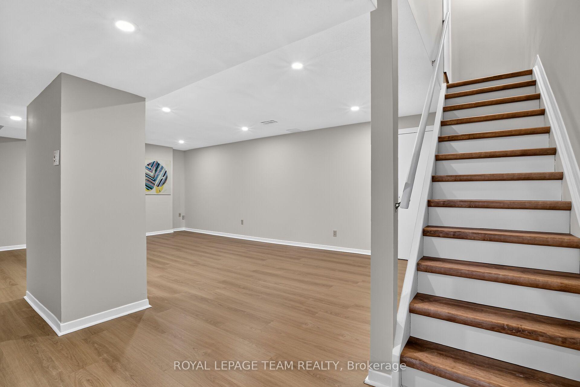 Photo 39 of 253 Knudson Drive, Ottawa, Kanata - Kanata Lakes/Heritage Hills — HOMEH