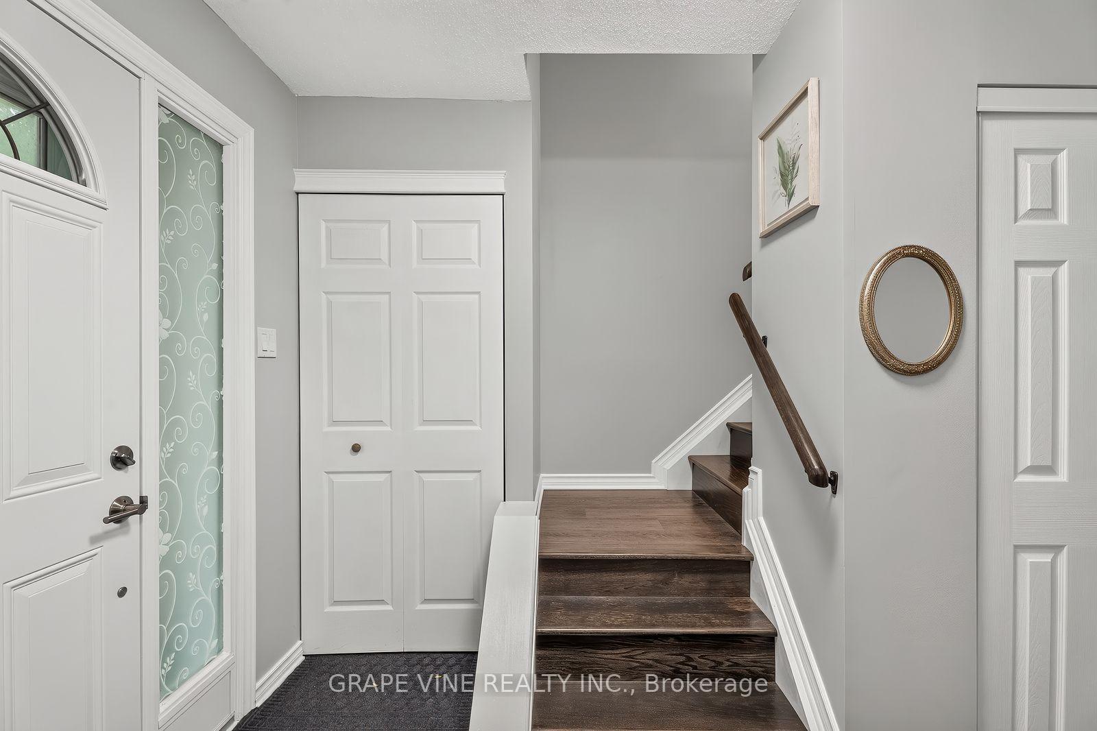 Photo 4 of Unit 190, 3897E Old Richmond Road, Ottawa, Arbeatha Park — HOMEH