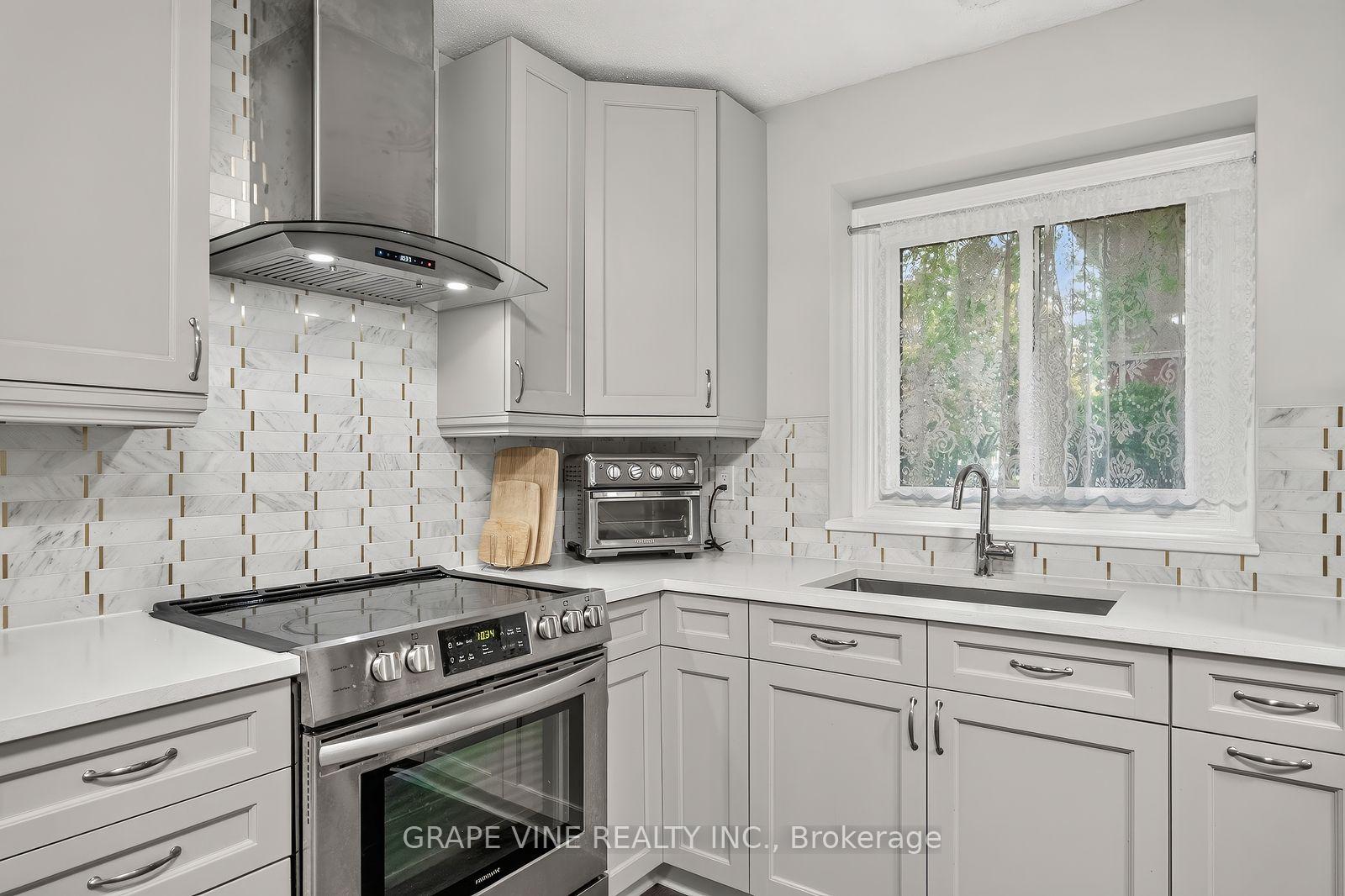 Photo 9 of Unit 190, 3897E Old Richmond Road, Ottawa, Arbeatha Park — HOMEH