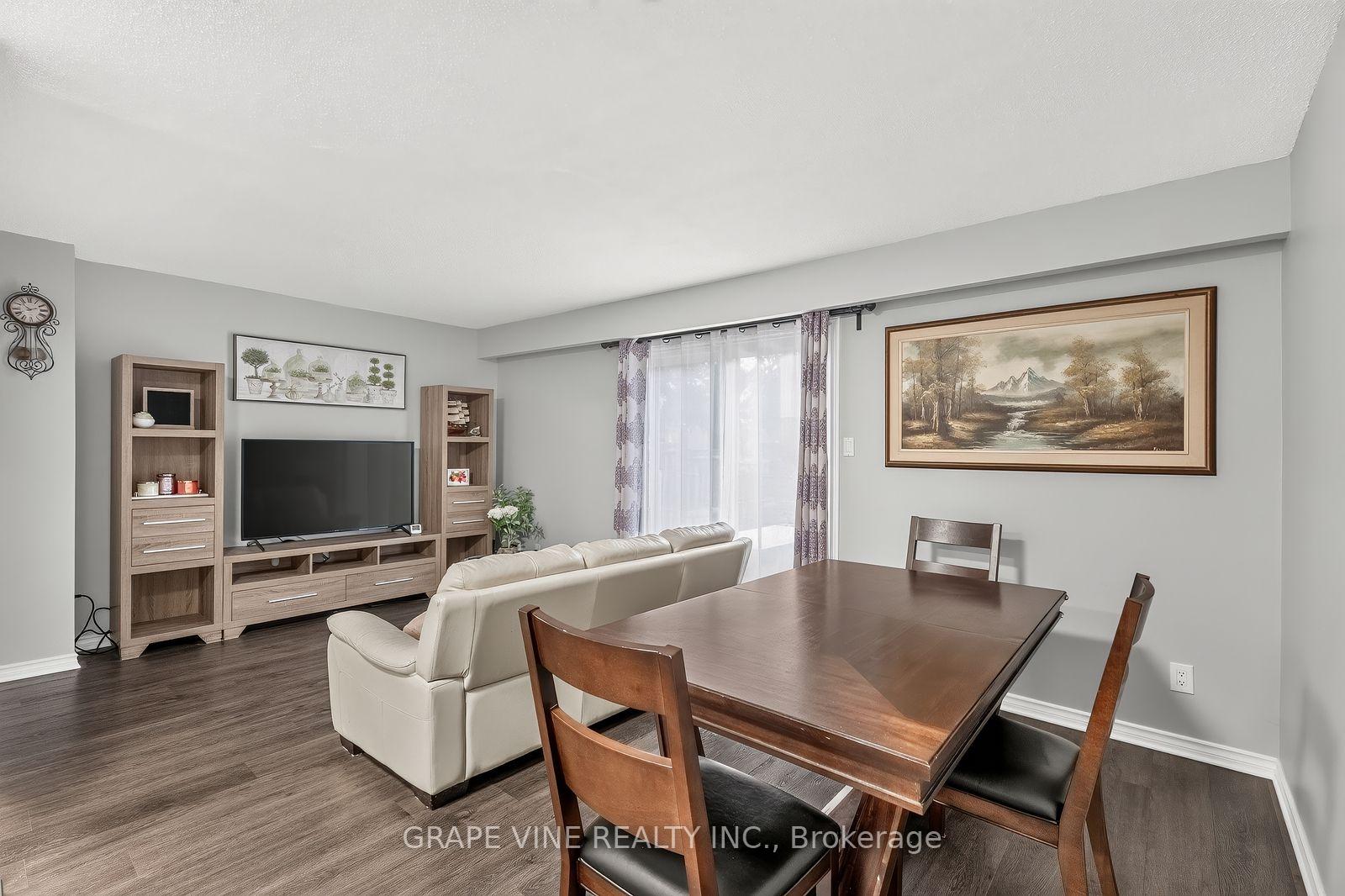 Photo 14 of Unit 190, 3897E Old Richmond Road, Ottawa, Arbeatha Park — HOMEH
