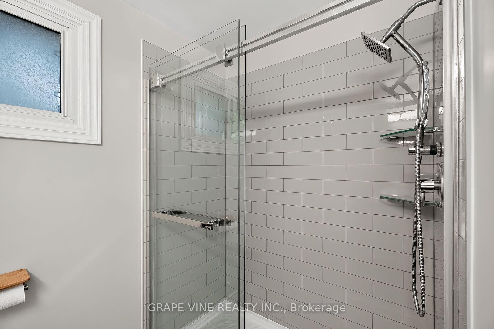 Photo 19 of Unit 190, 3897E Old Richmond Road, Ottawa, Arbeatha Park — HOMEH