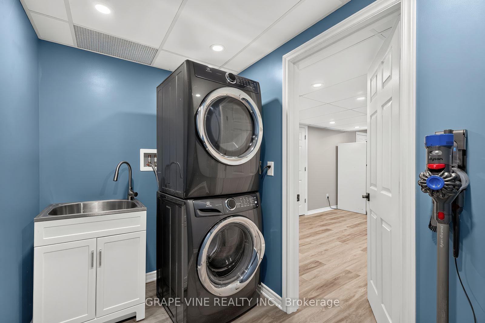 Photo 31 of Unit 190, 3897E Old Richmond Road, Ottawa, Arbeatha Park — HOMEH