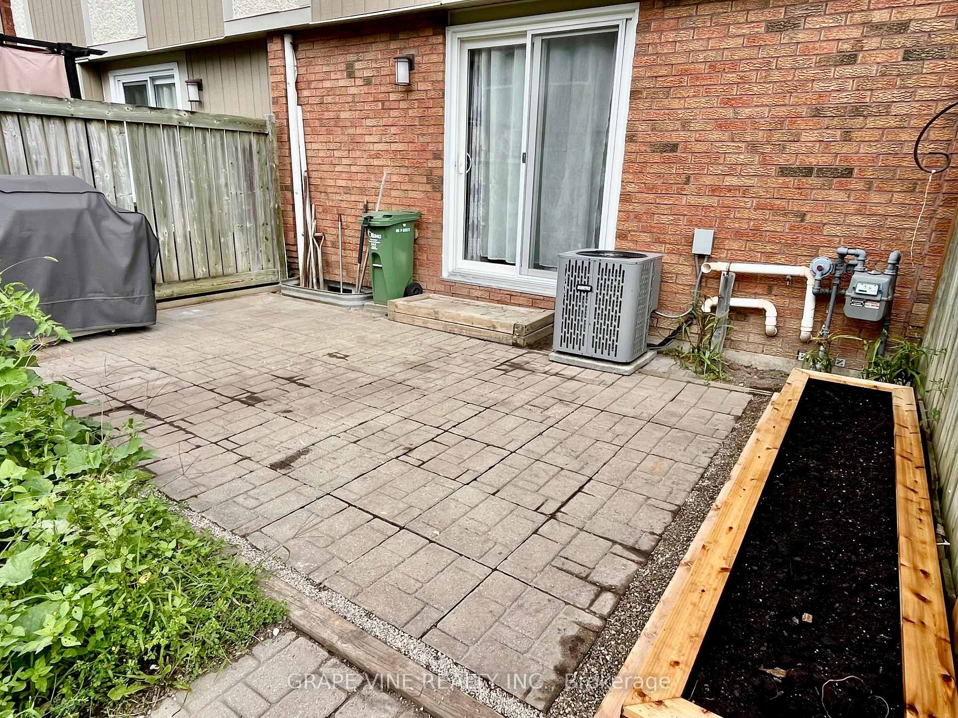 Photo 32 of Unit 190, 3897E Old Richmond Road, Ottawa, Arbeatha Park — HOMEH
