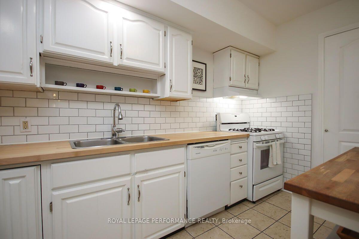 Photo 10 of 49 Bayswater Avenue, Ottawa, Hintonburg — HOMEH