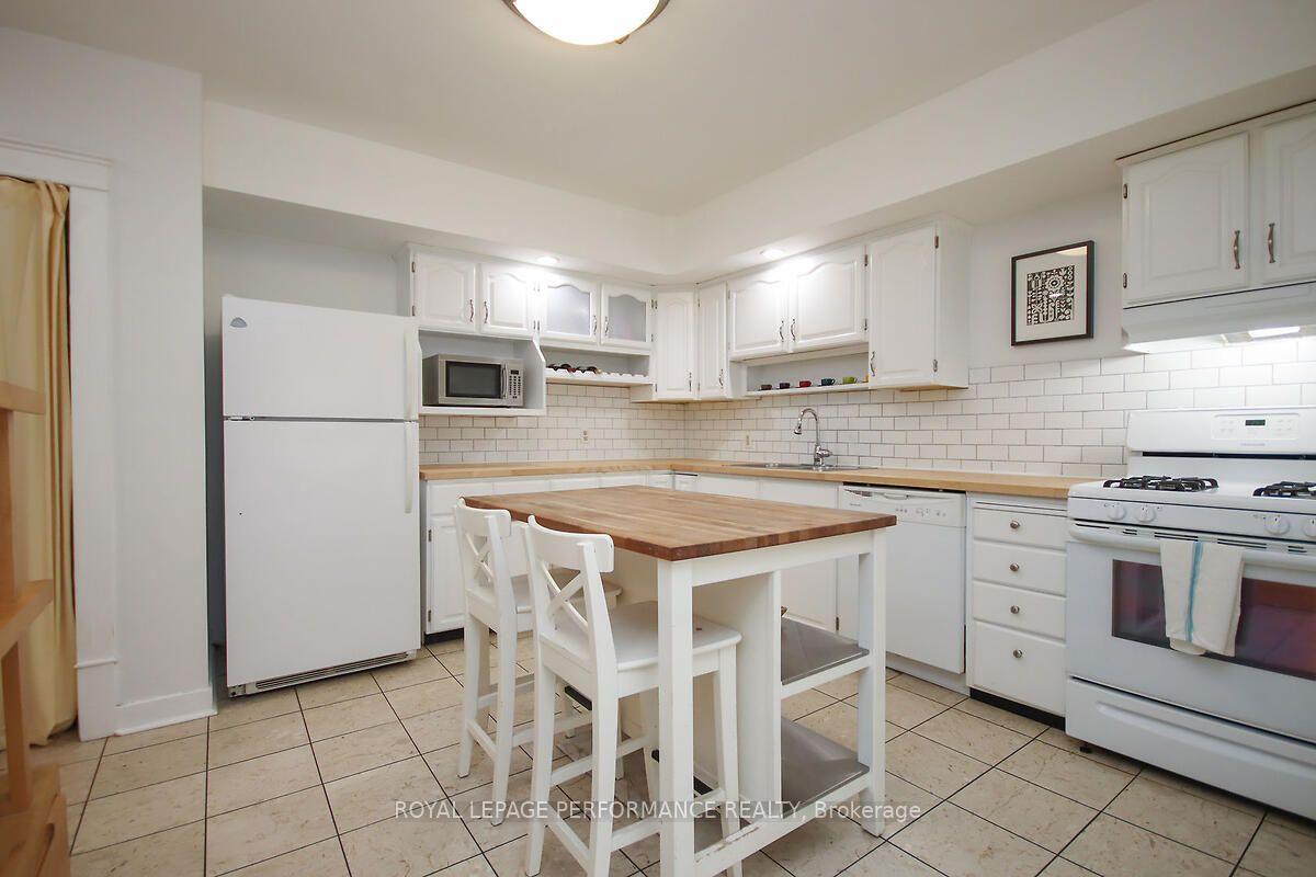 Photo 13 of 49 Bayswater Avenue, Ottawa, Hintonburg — HOMEH