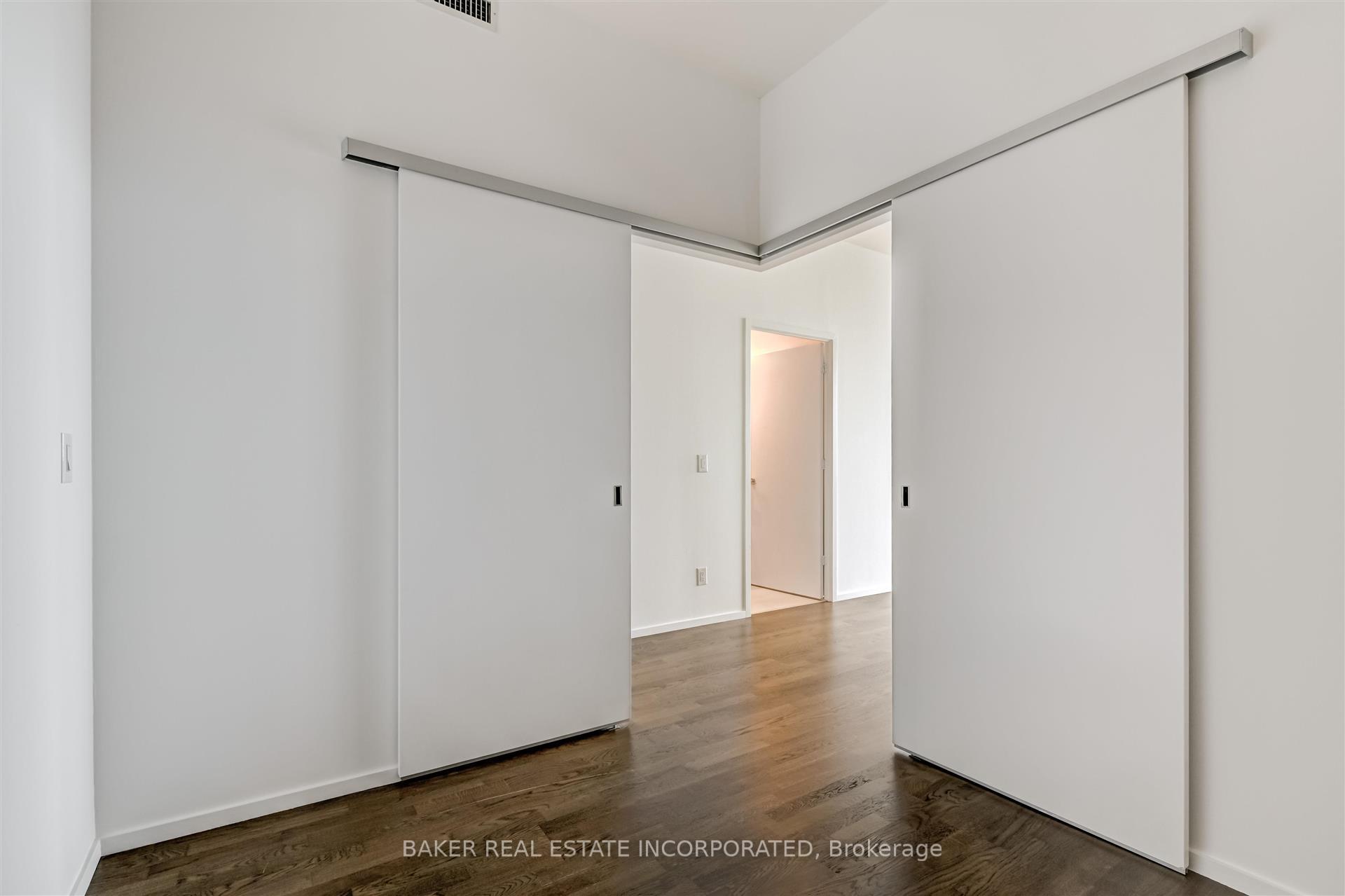 Photo 10 of Unit 4803, 101 Charles Street E, Toronto, Church-Yonge Corridor — HOMEH