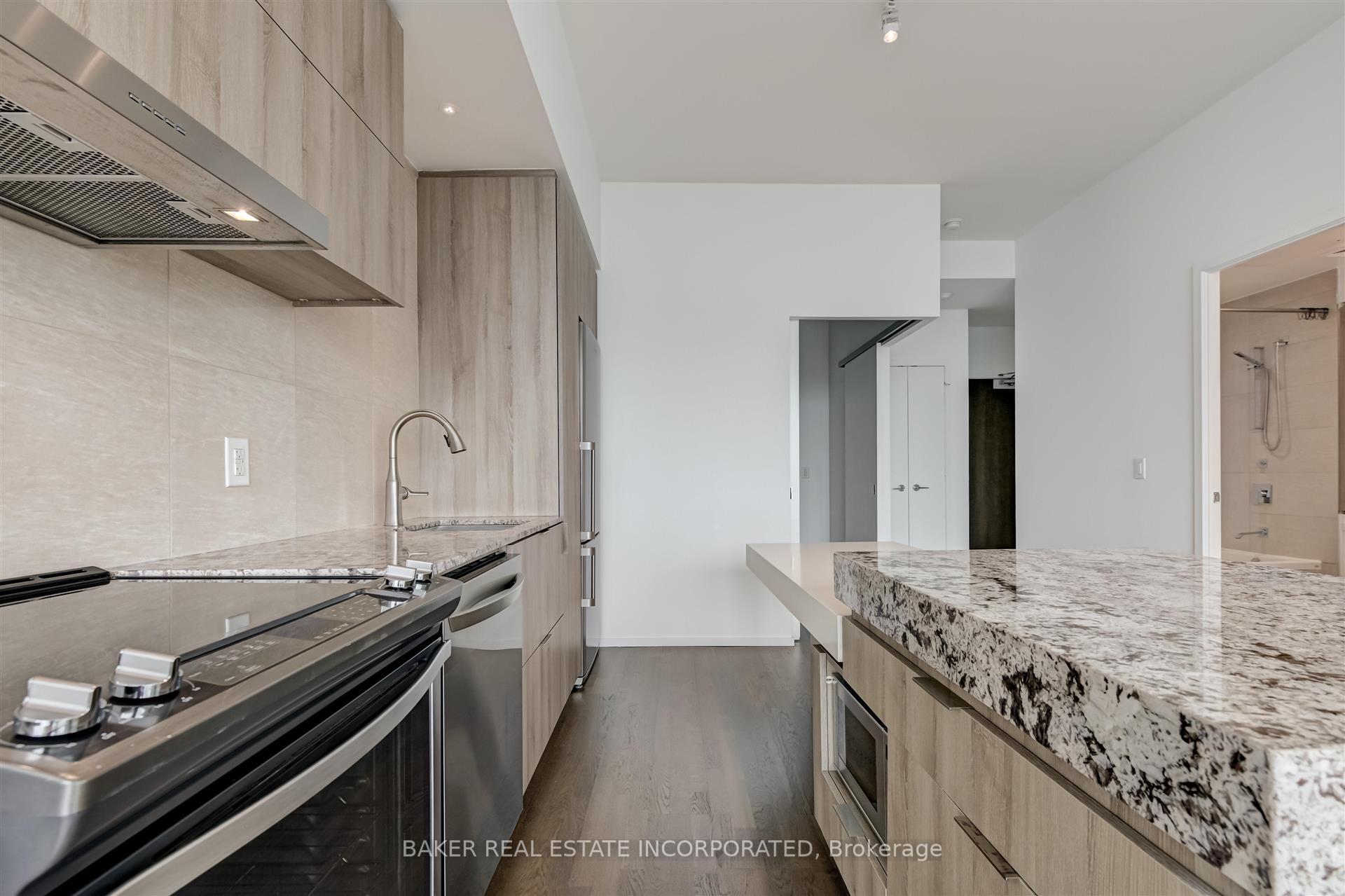 Photo 15 of Unit 4803, 101 Charles Street E, Toronto, Church-Yonge Corridor — HOMEH