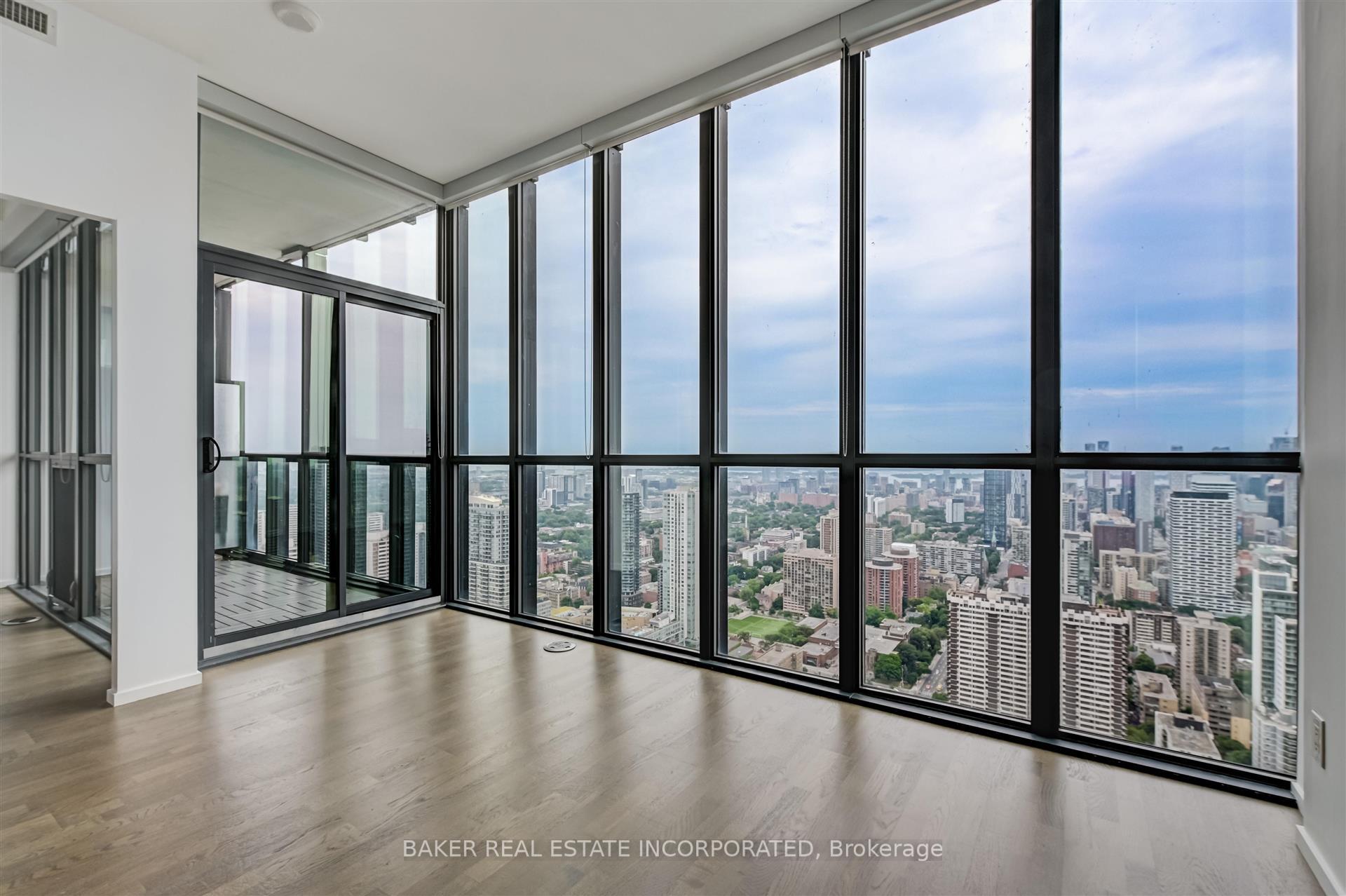 Photo 17 of Unit 4803, 101 Charles Street E, Toronto, Church-Yonge Corridor — HOMEH