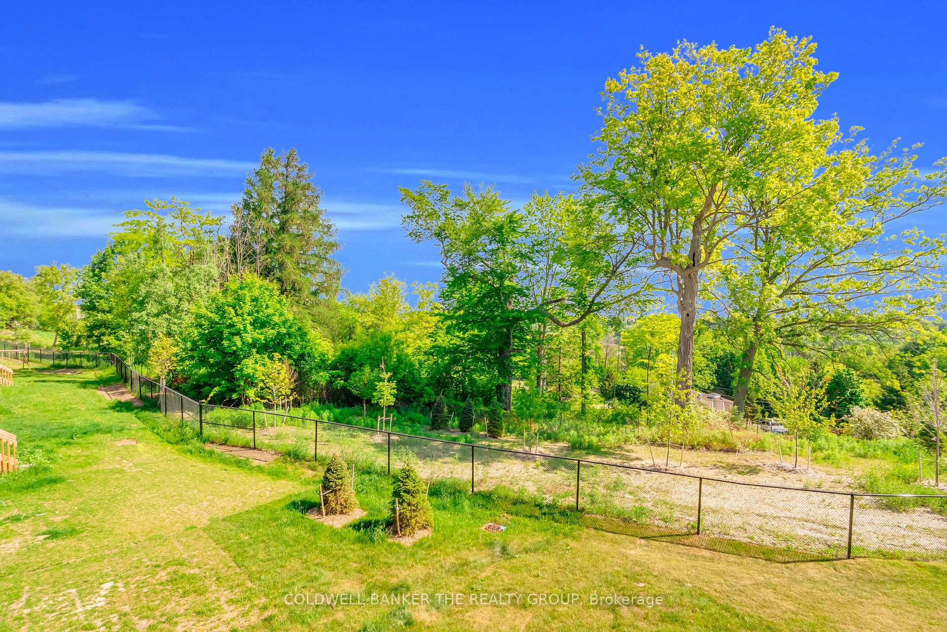 Photo 17 of 24 Wascana Road, Vaughan, Elder Mills — HOMEH
