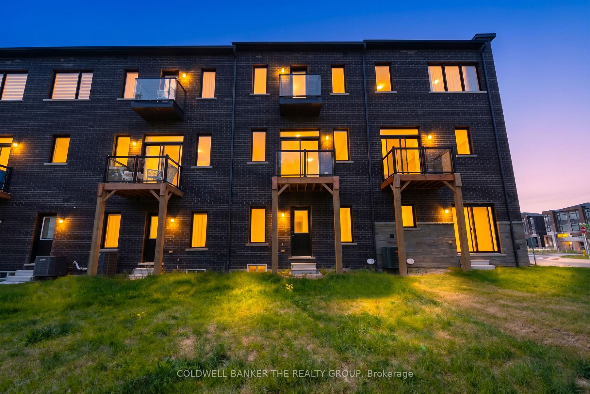 Photo 35 of 24 Wascana Road, Vaughan, Elder Mills — HOMEH