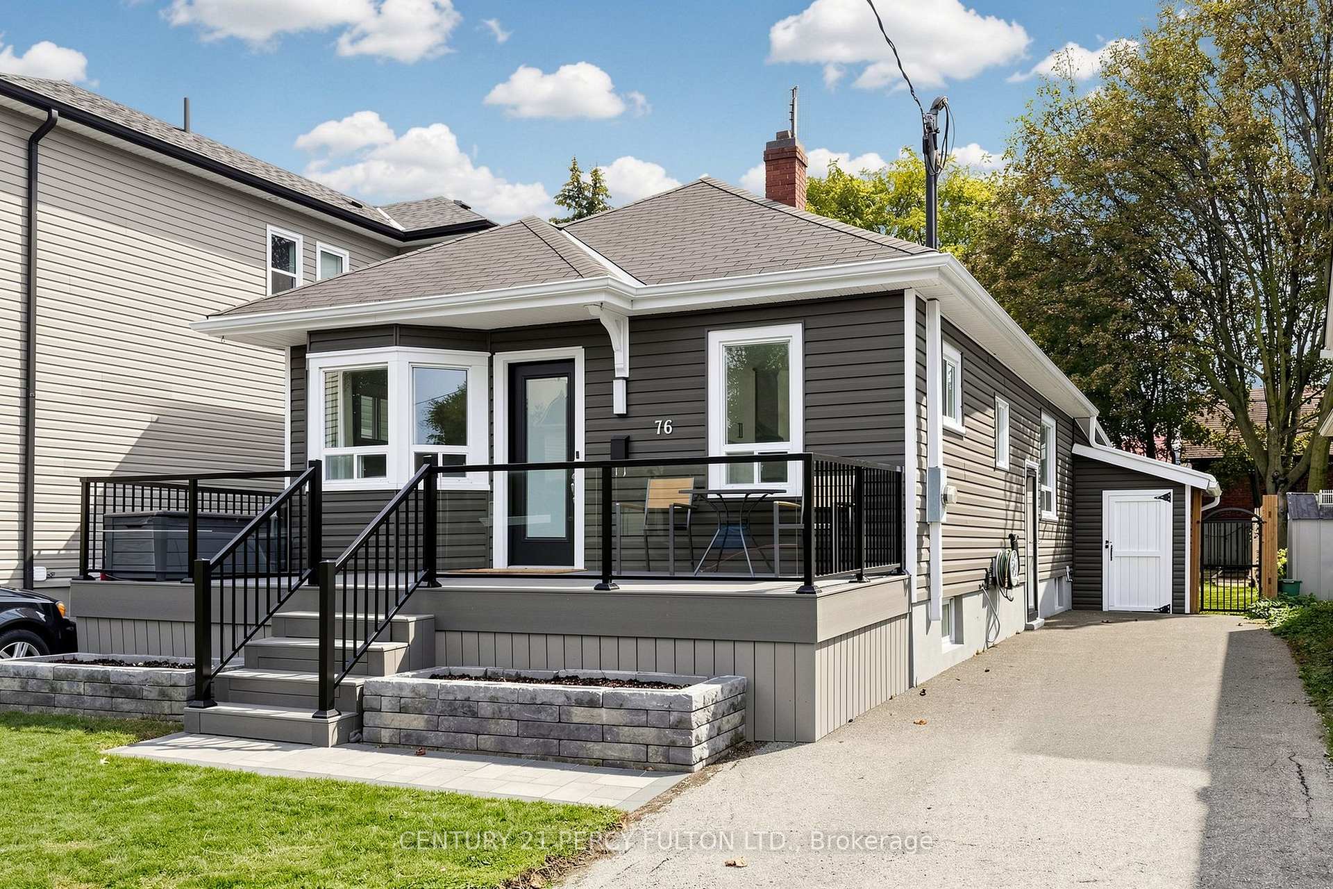 Photo 5 of 76 Arlington Avenue, Oshawa, O'Neill — HOMEH