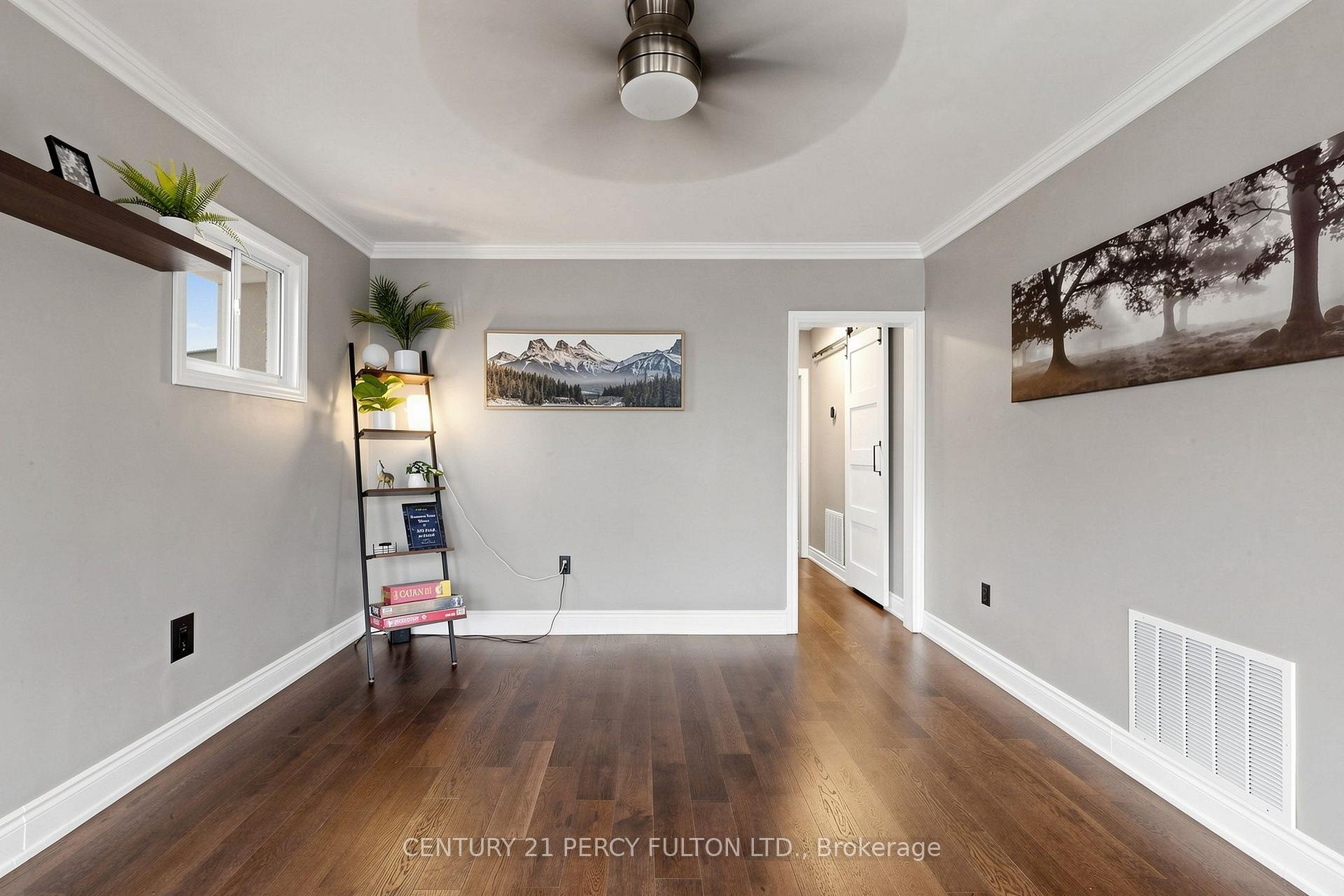 Photo 15 of 76 Arlington Avenue, Oshawa, O'Neill — HOMEH