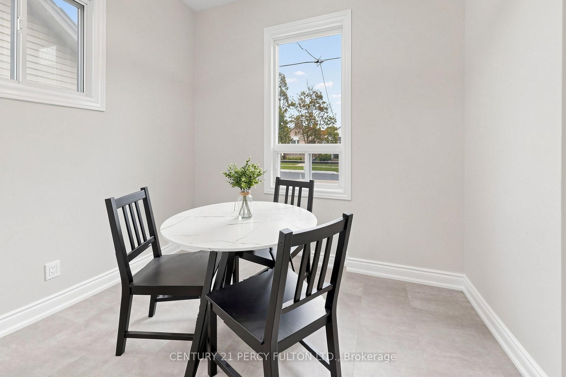 Photo 23 of 76 Arlington Avenue, Oshawa, O'Neill — HOMEH