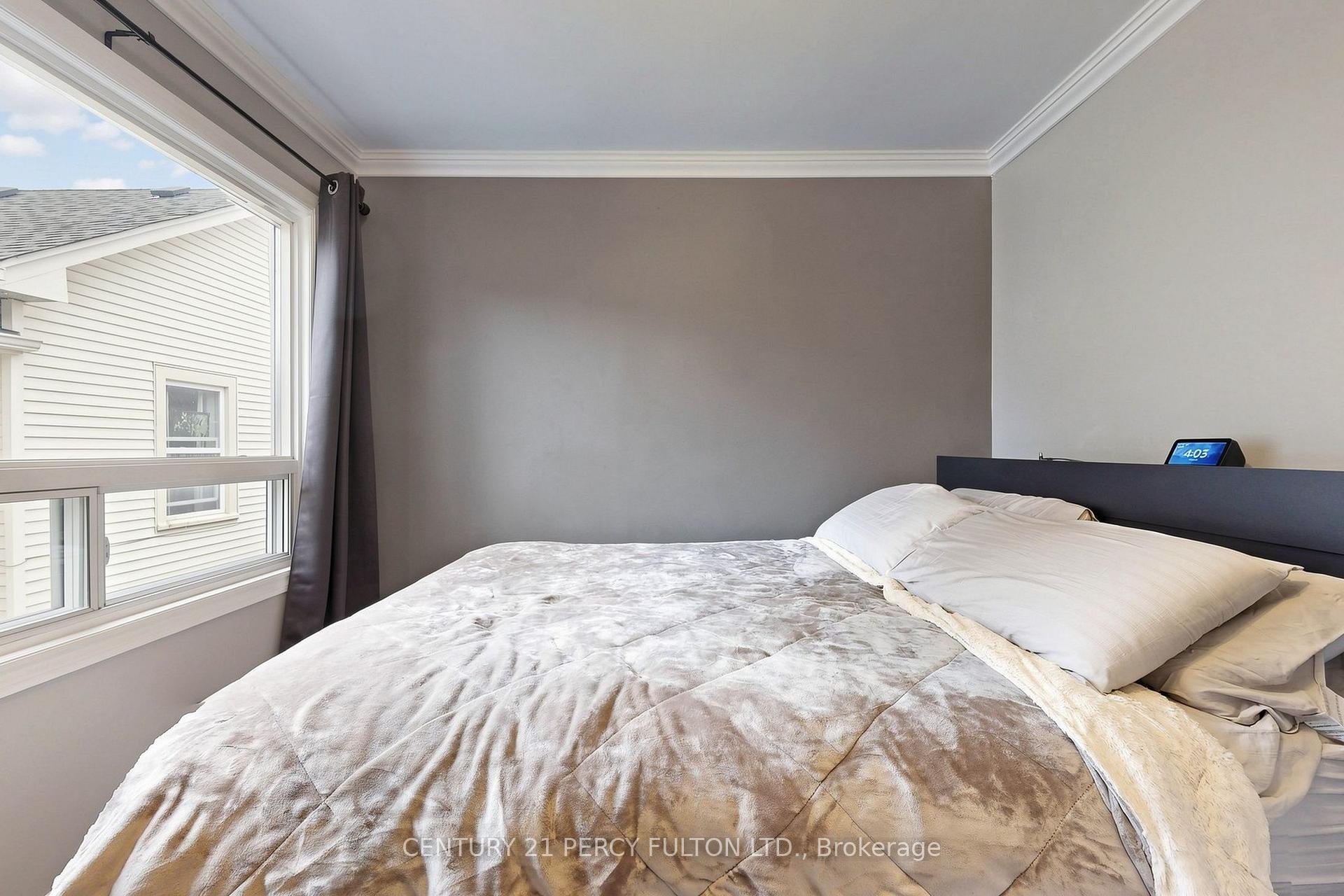 Photo 30 of 76 Arlington Avenue, Oshawa, O'Neill — HOMEH