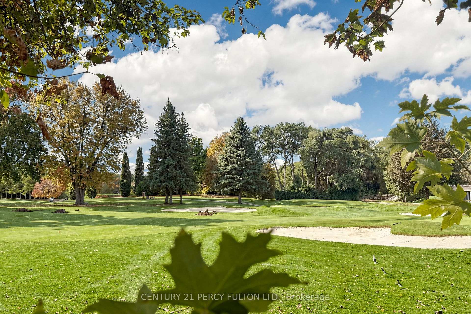 Photo 53 of 76 Arlington Avenue, Oshawa, O'Neill — HOMEH