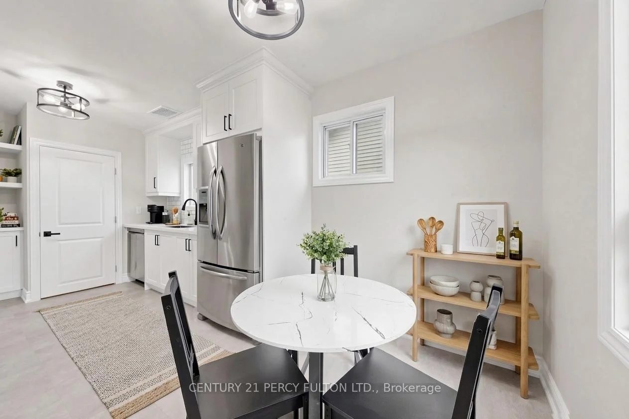 Photo 25 of 76 Arlington Avenue, Oshawa, O'Neill — HOMEH
