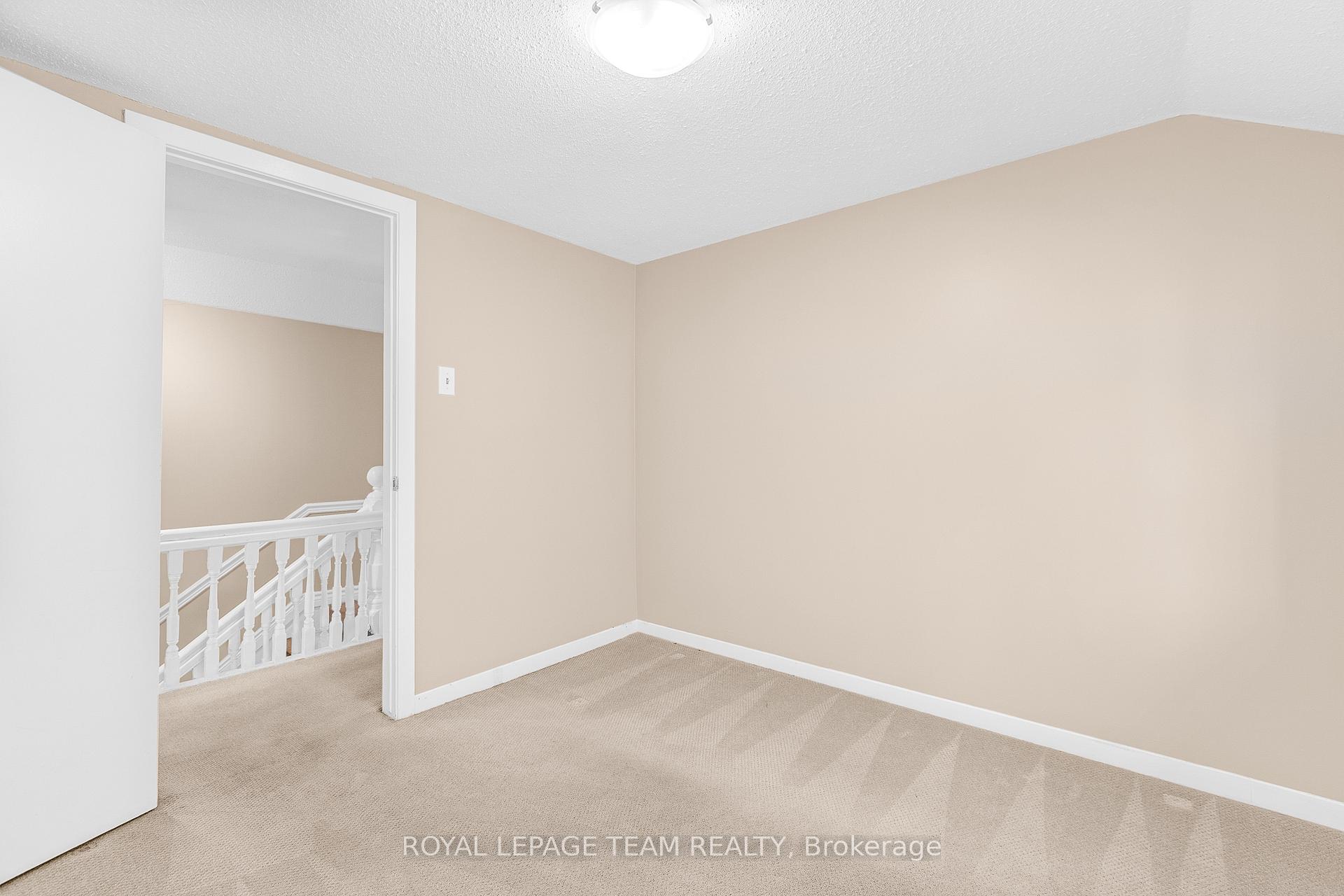 Photo 18 of 44 Ste Cecile Street, Ottawa, Vanier — HOMEH